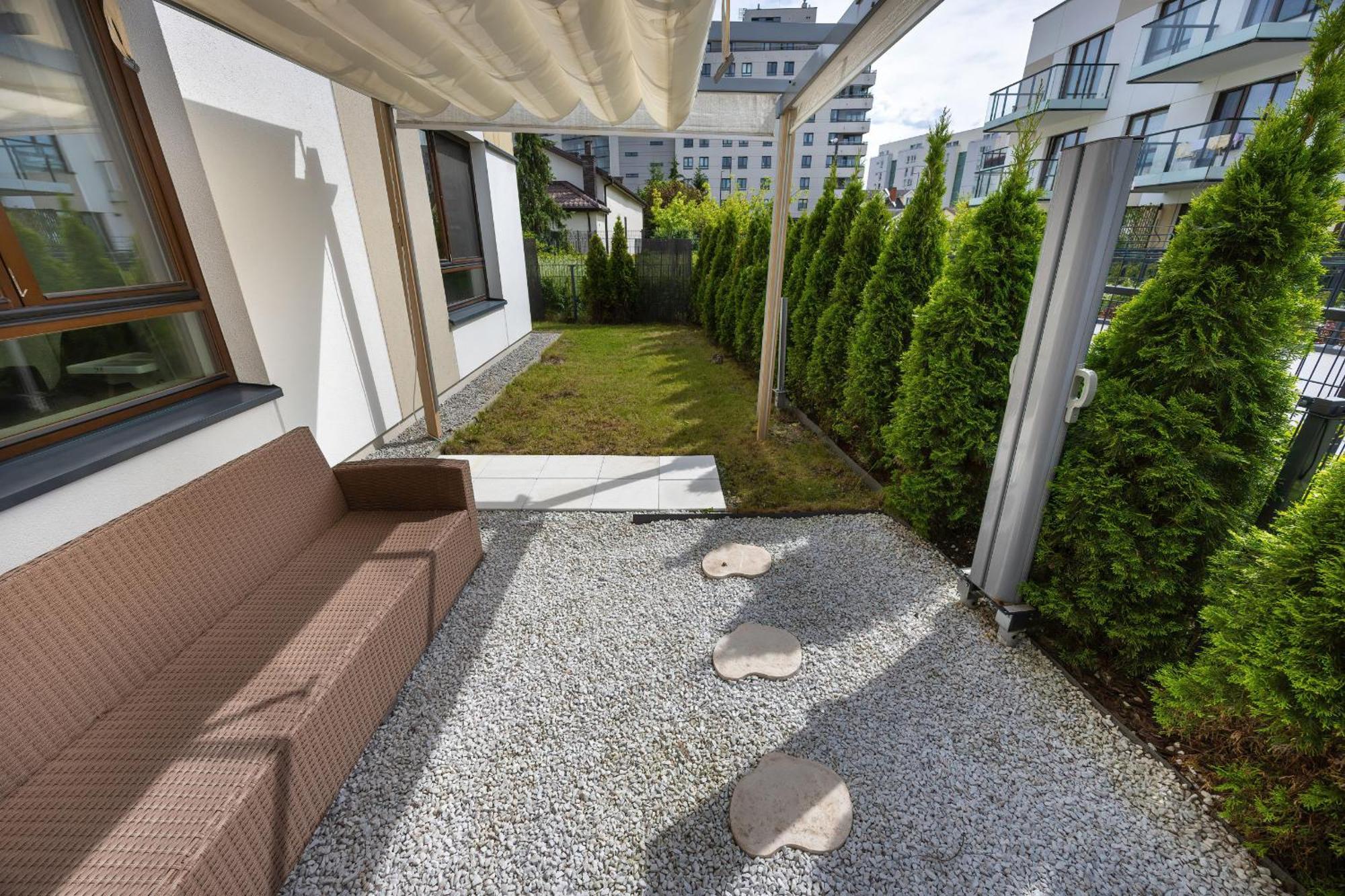 Apartament Spacious Family With Garden & Parking By Renters Warszawa