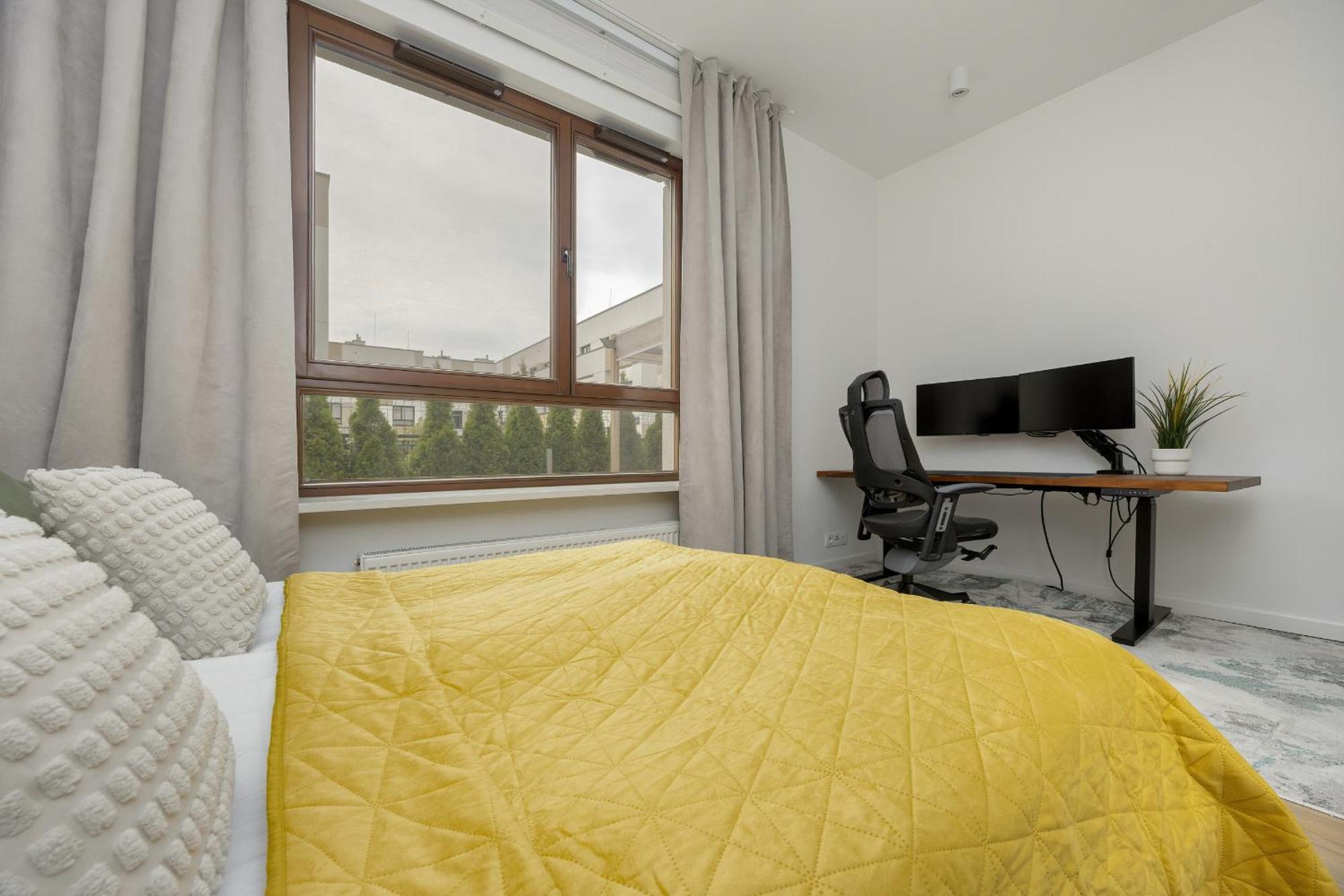 Spacious Family With Garden & Parking By Renters * Warszawa