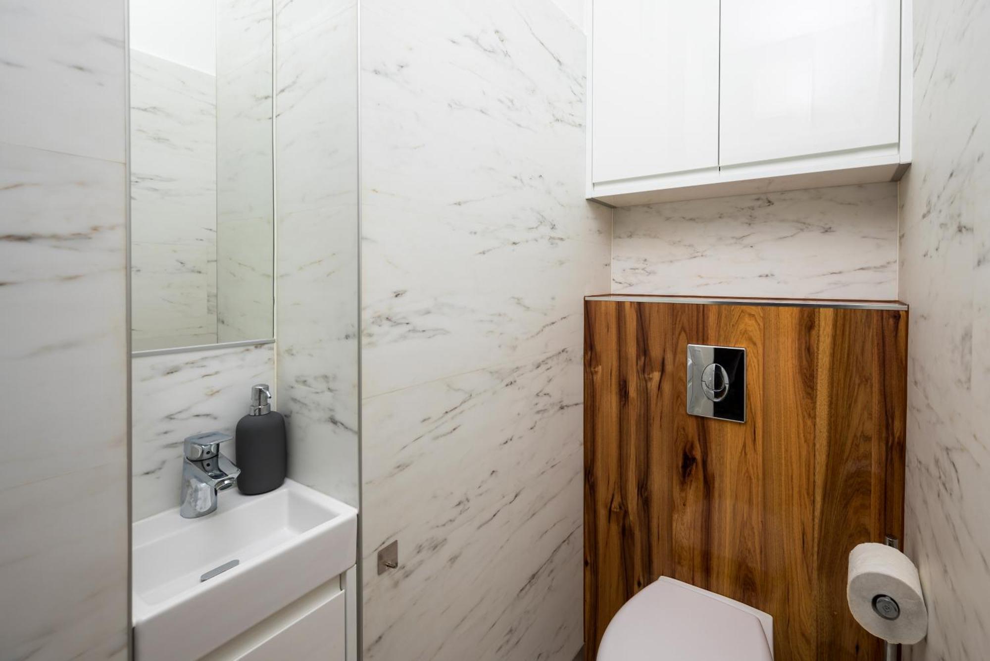 Burgaska 3-bedroom * Warszawa