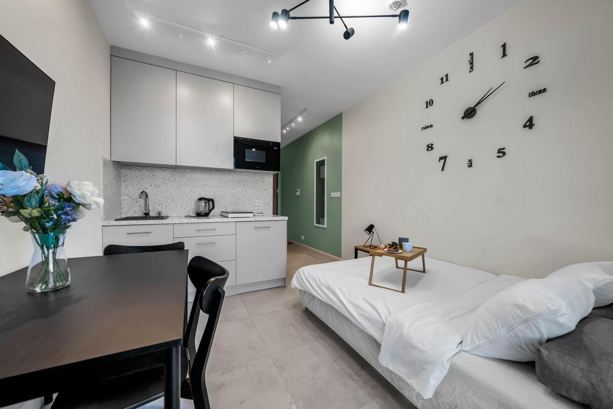 Wiktoryn - Balcony, Gym & Sauna - By Rentujemy Apartment
