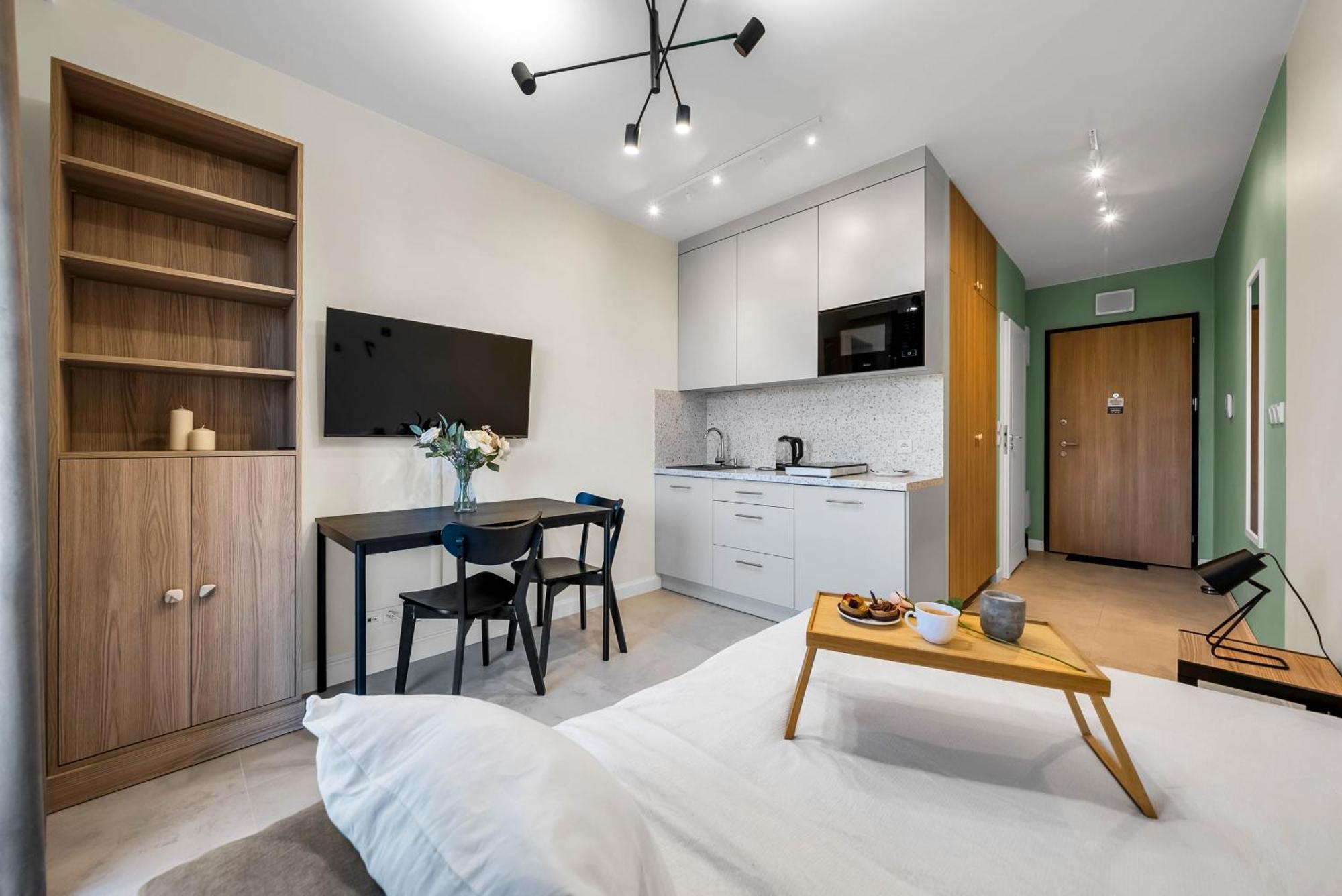 Wiktoryn - Balcony, Gym & Sauna - By Rentujemy Apartment Warsaw