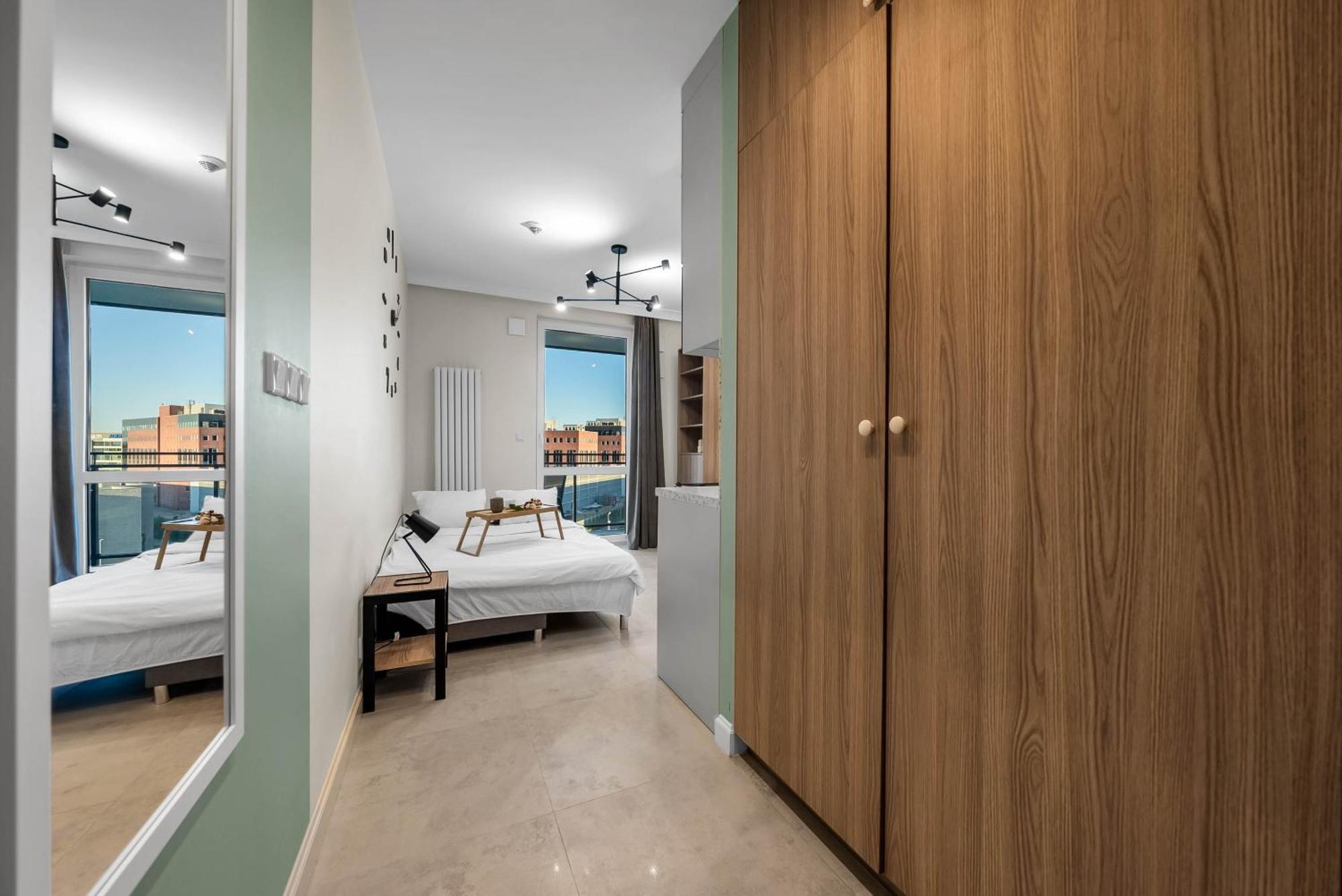 Wiktoryn - Balcony, Gym & Sauna - By Rentujemy Apartment *