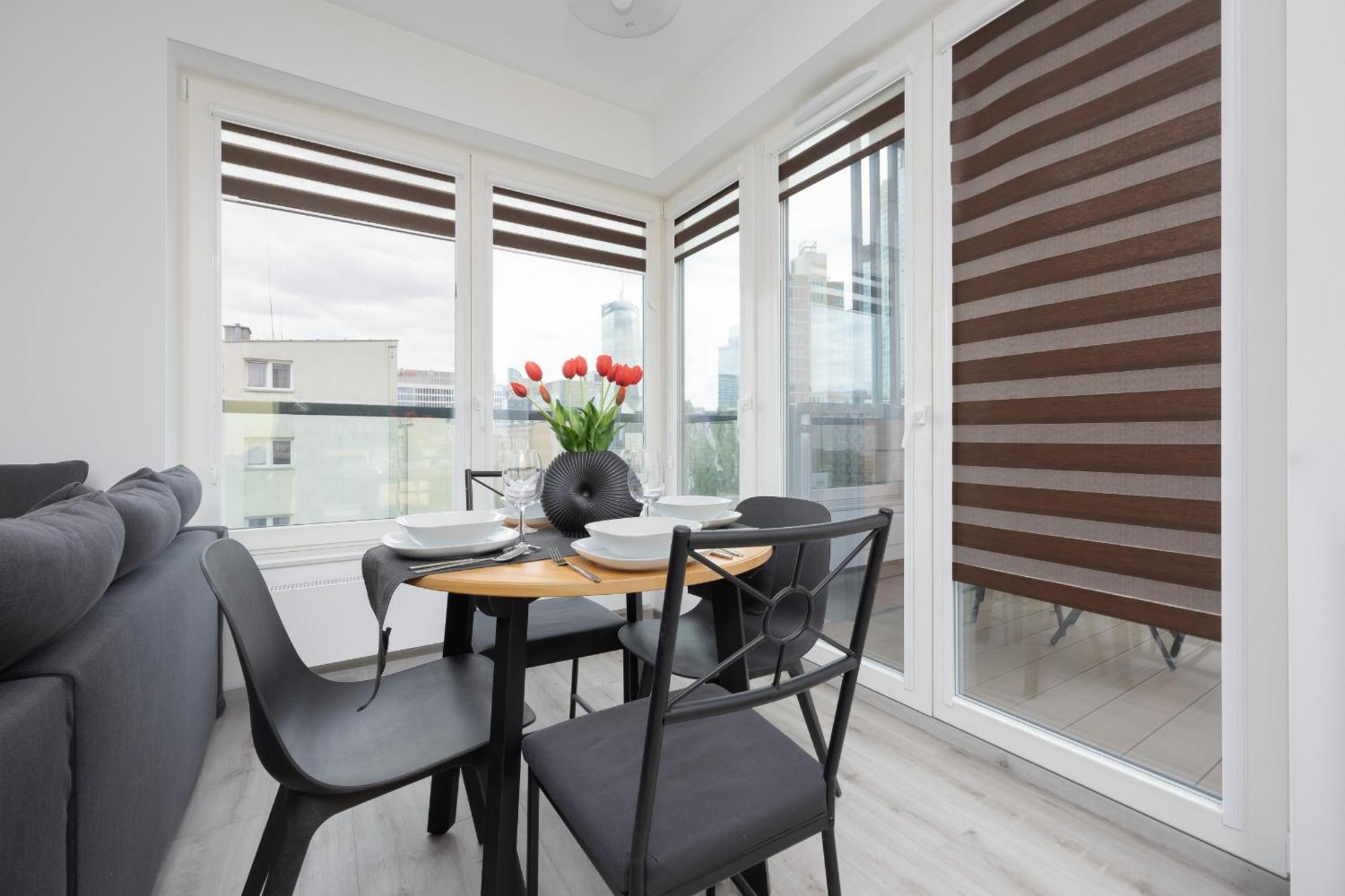 Apartment Z Widokiem Na Centrum 9 Pietro & Parking By Renters *