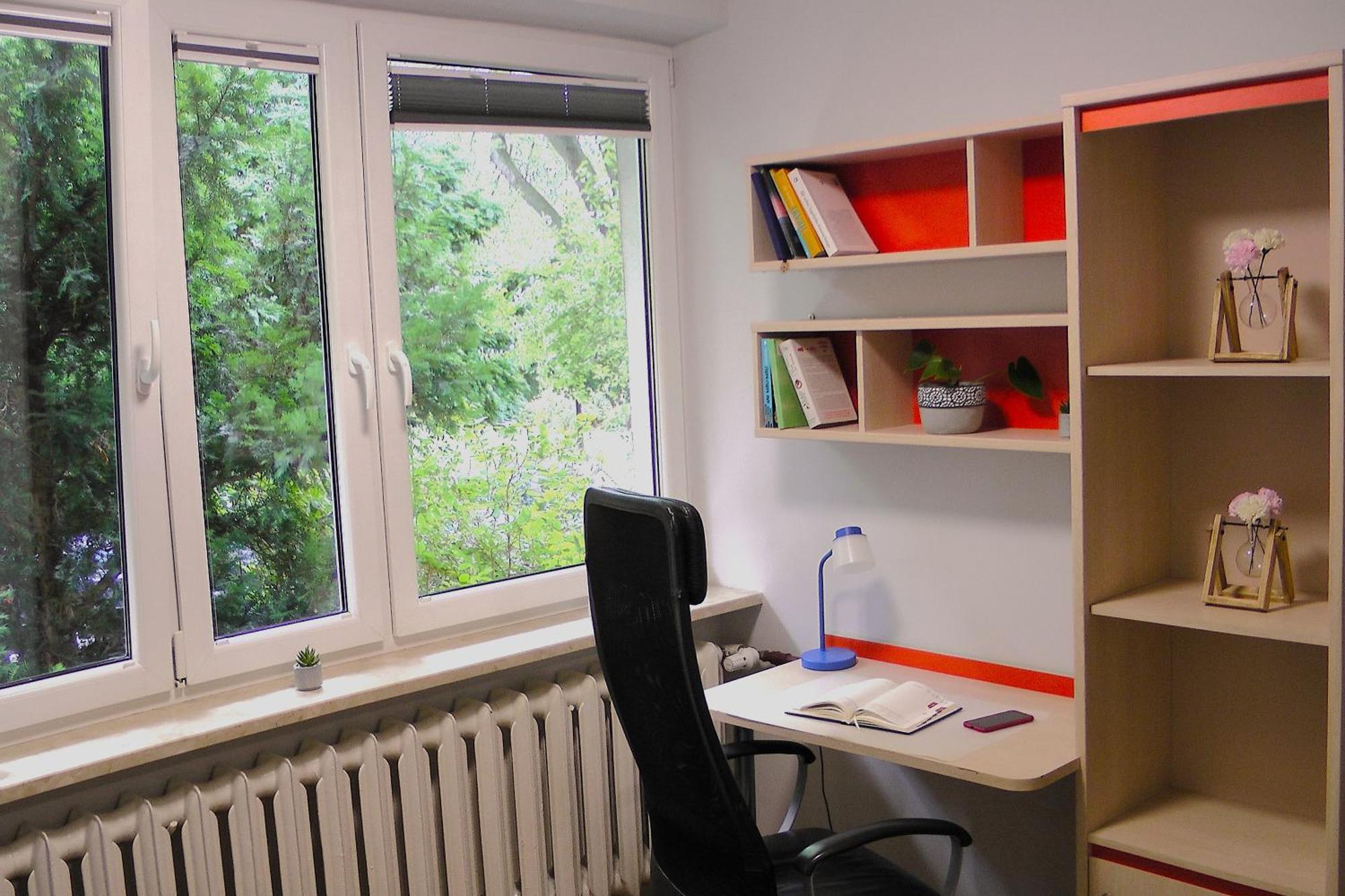 Apartment Room, Batorego 29