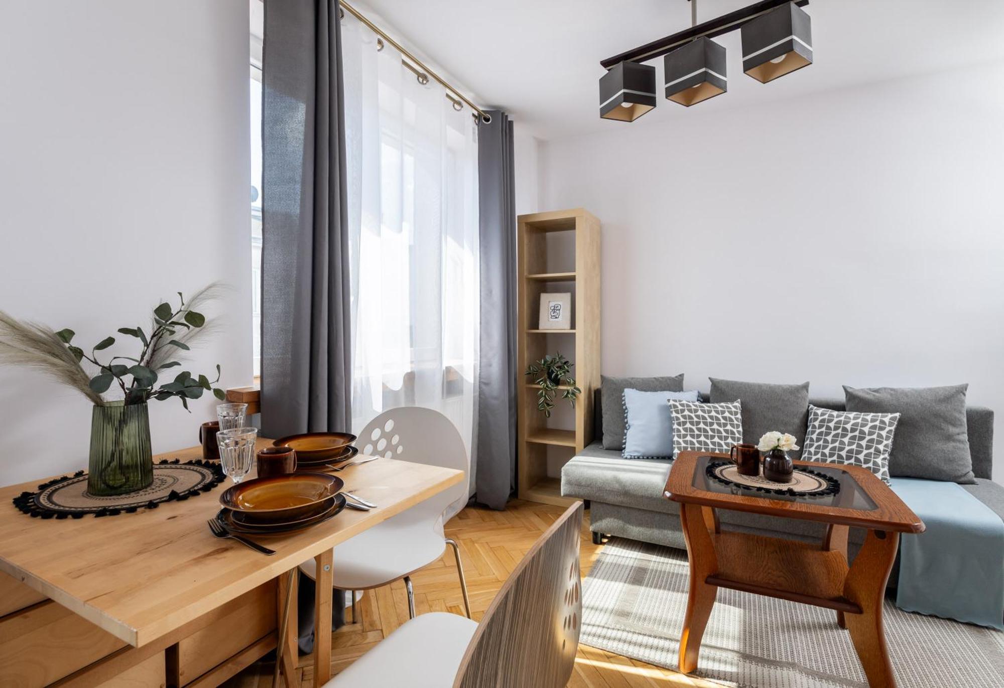 Superapart Kilinskiego 3, Cozy Urban Retreat, Perfect For Couples Apartment