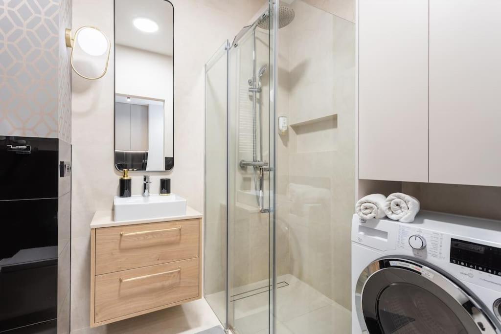 - Great Location- Cozy And Stylish - Stays- Sienna Street * Warsaw