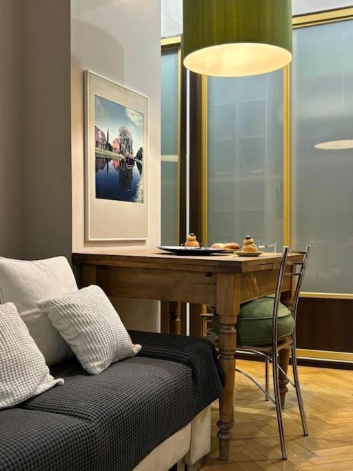 Orient Express Apartment Warsaw
