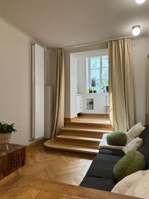 Orient Express Apartment