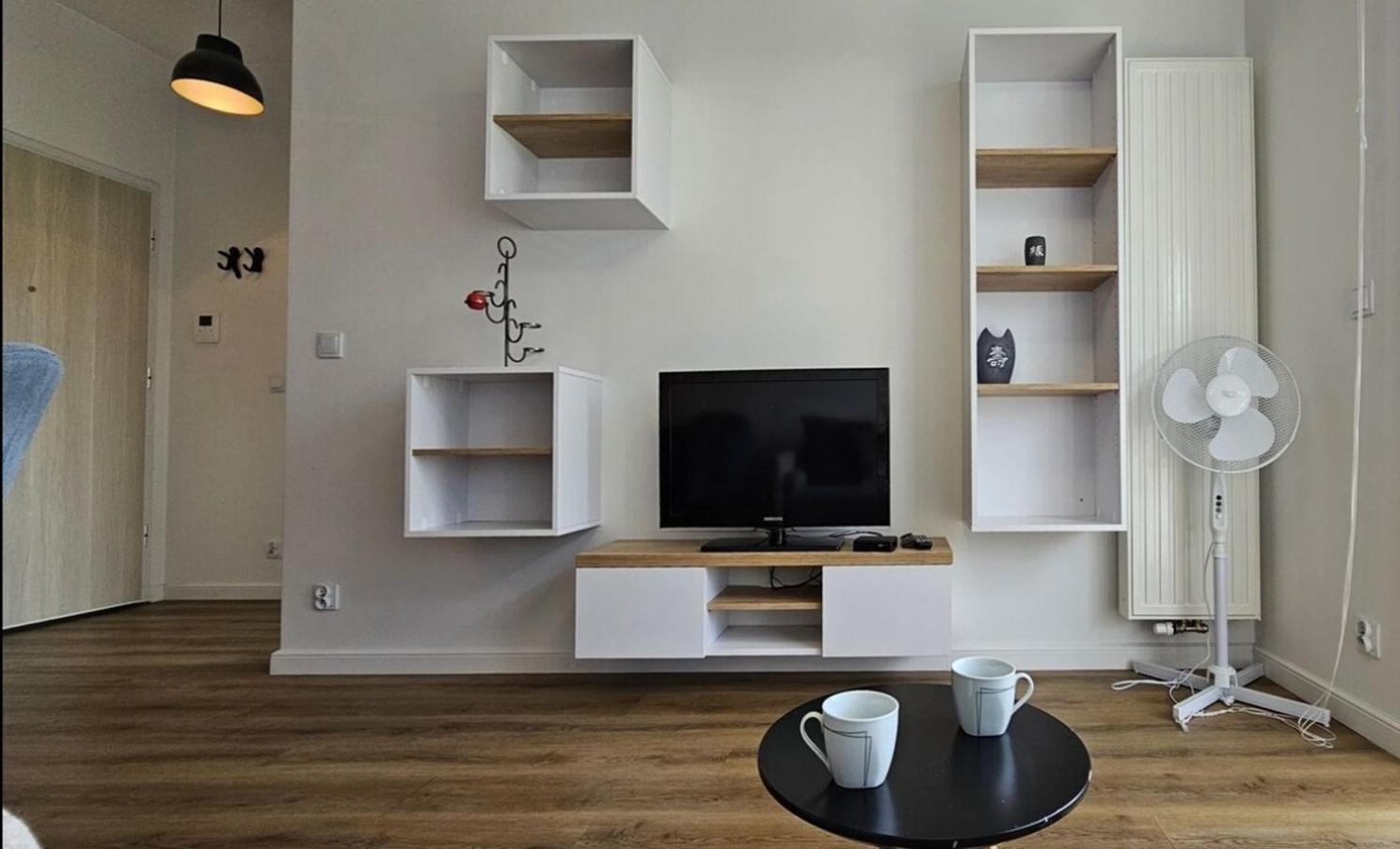 Apartment Tasmowa Superb Tasmowa Warsaw