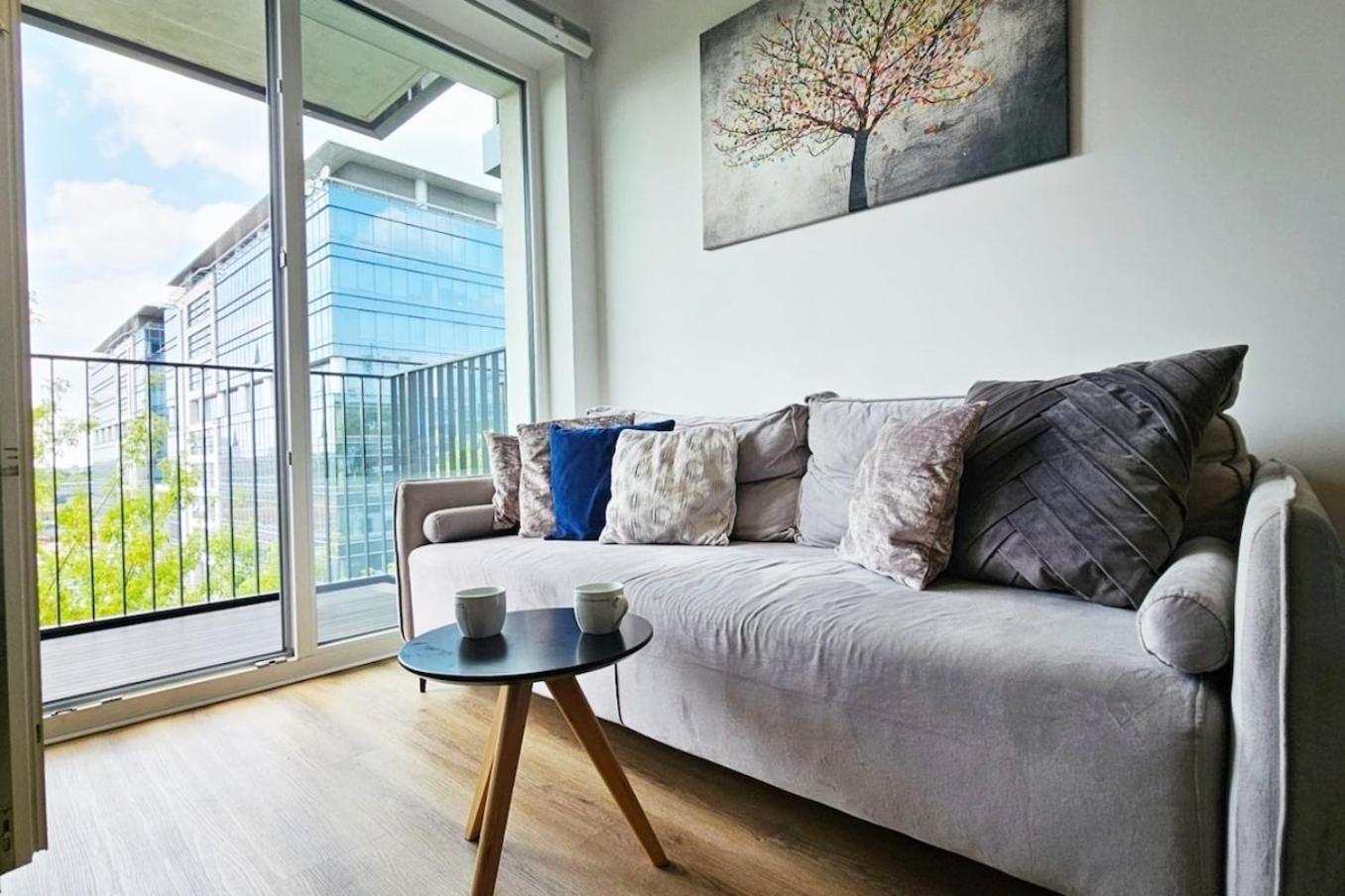 Apartment Tasmowa Superb Tasmowa Warsaw