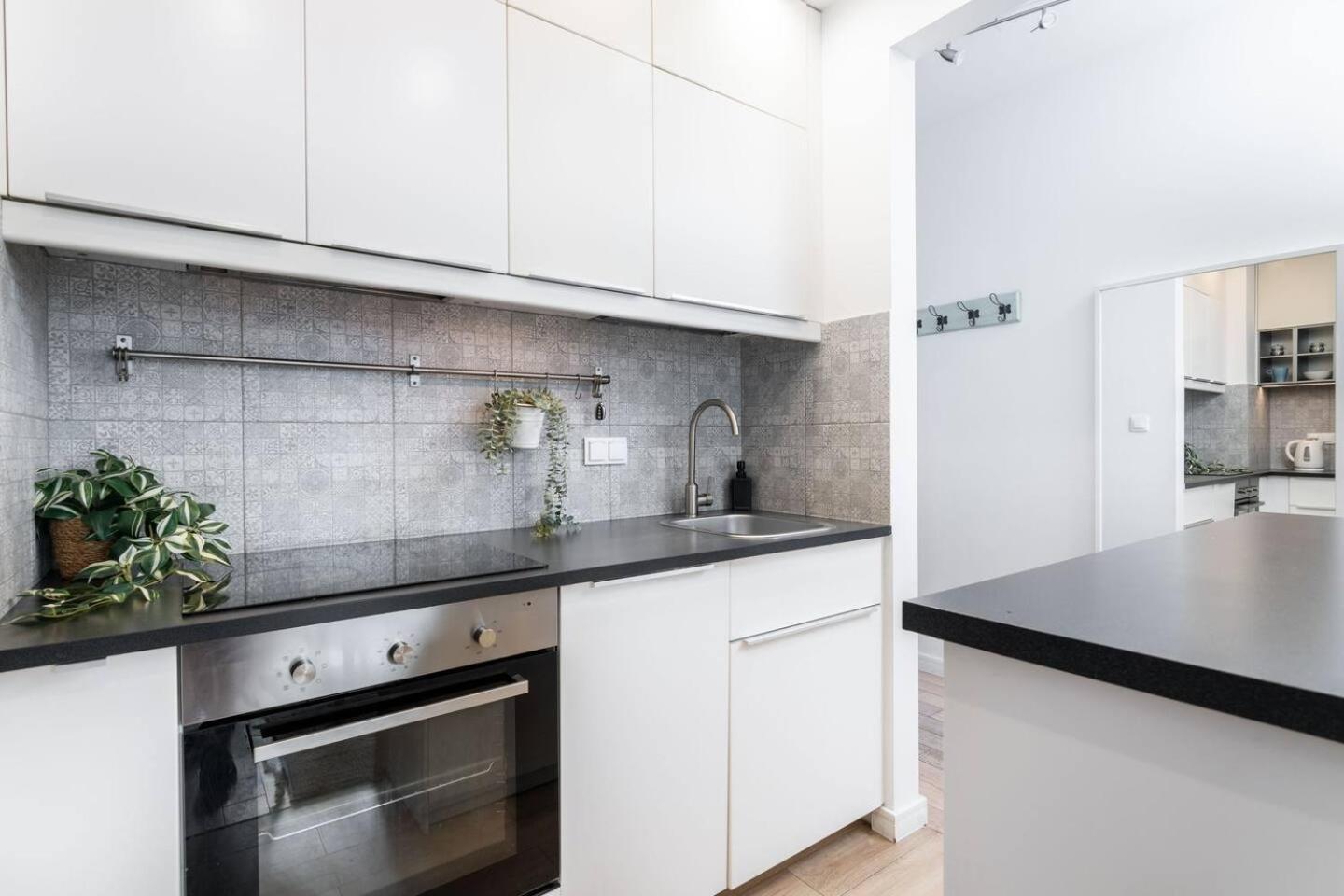 Blue Sky - Burakowska Apartment