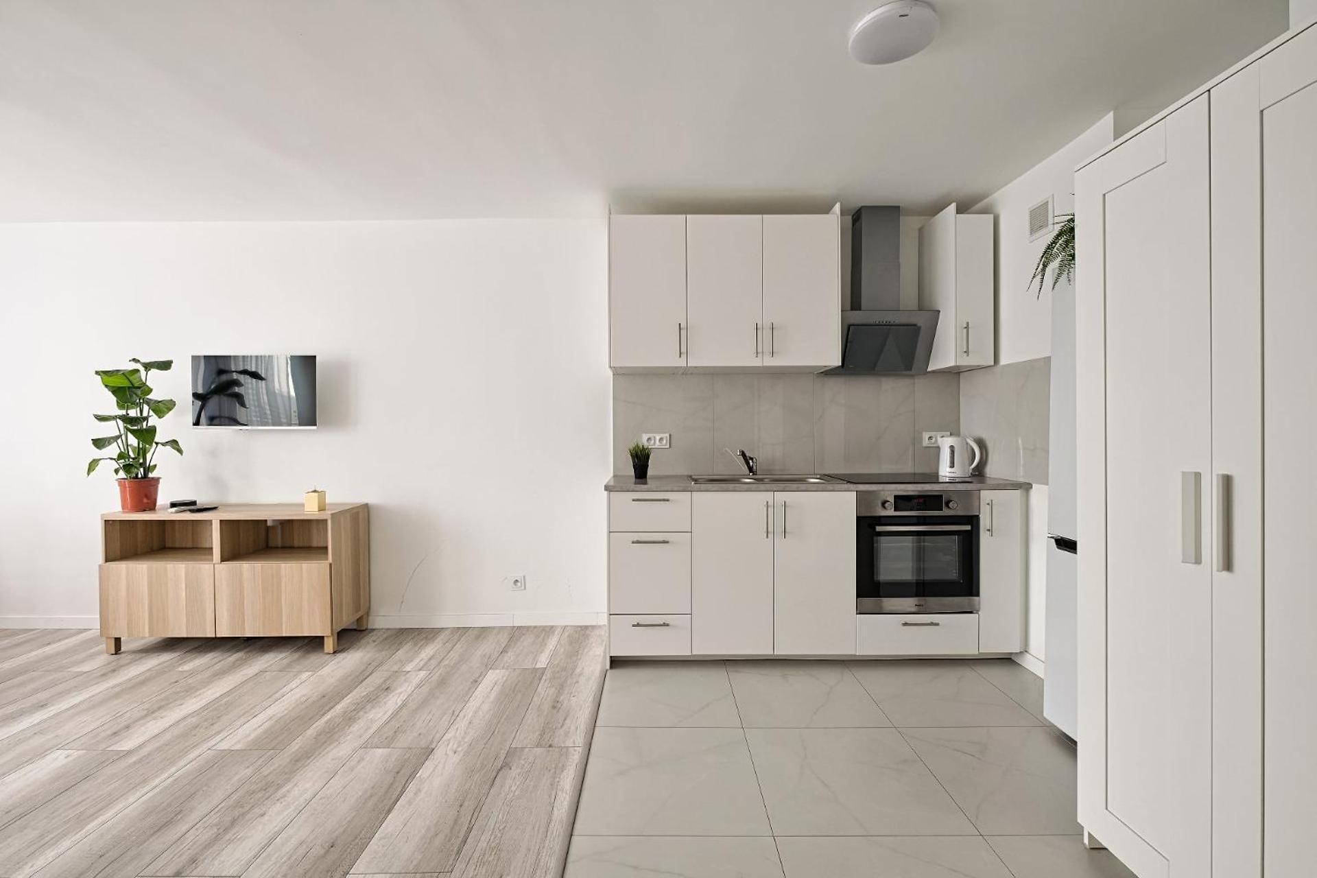 Center - Bagno 7 Apartment *
