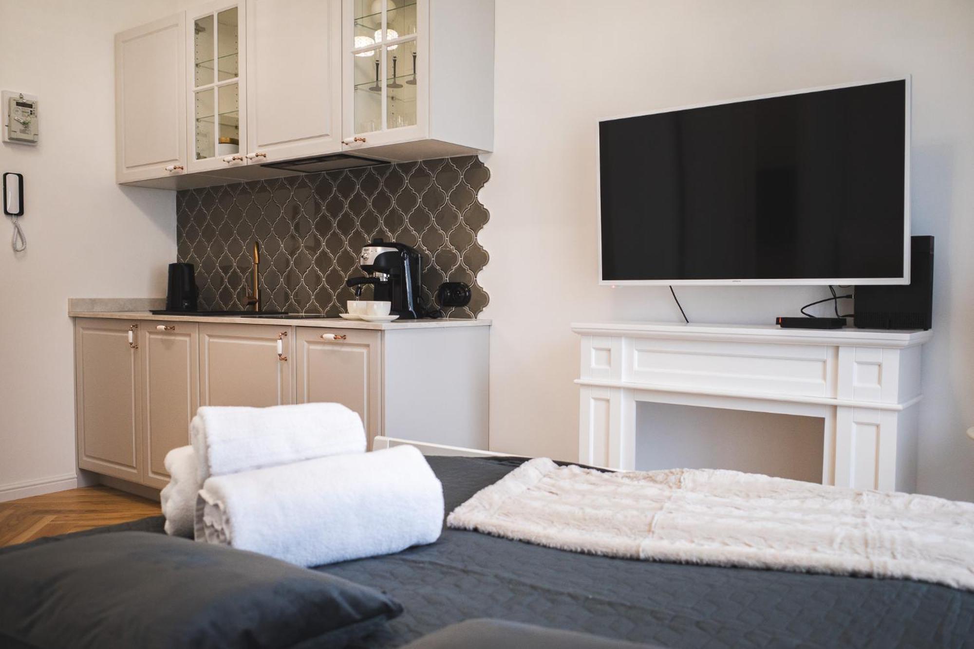Great Sleep In The Heart Of + Wifi + Washing Machine * Warsaw
