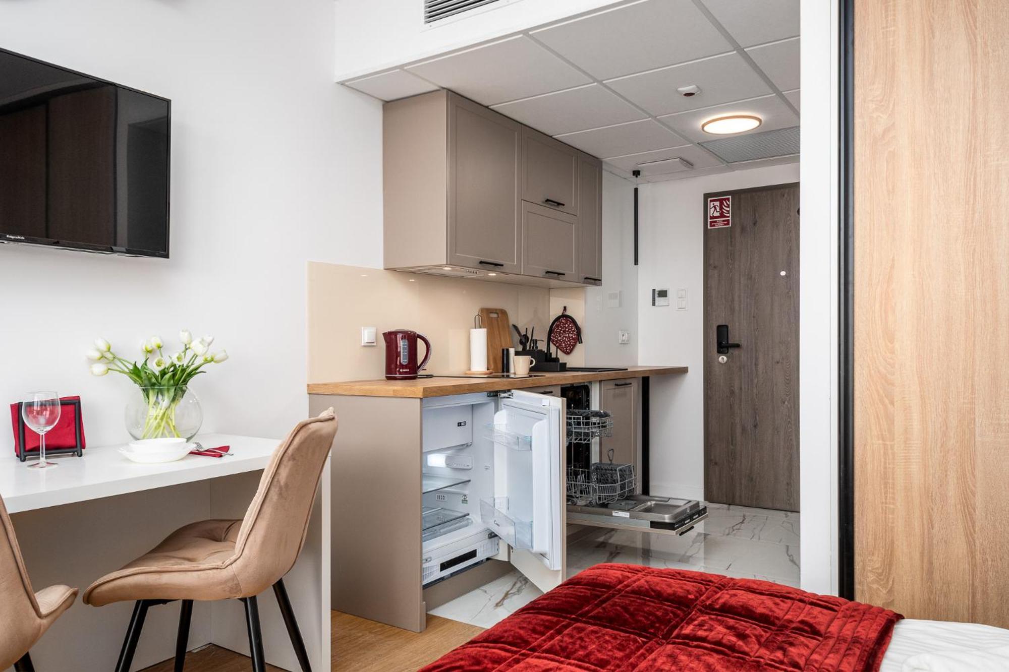 Pileckiego Aparthotel Warsaw