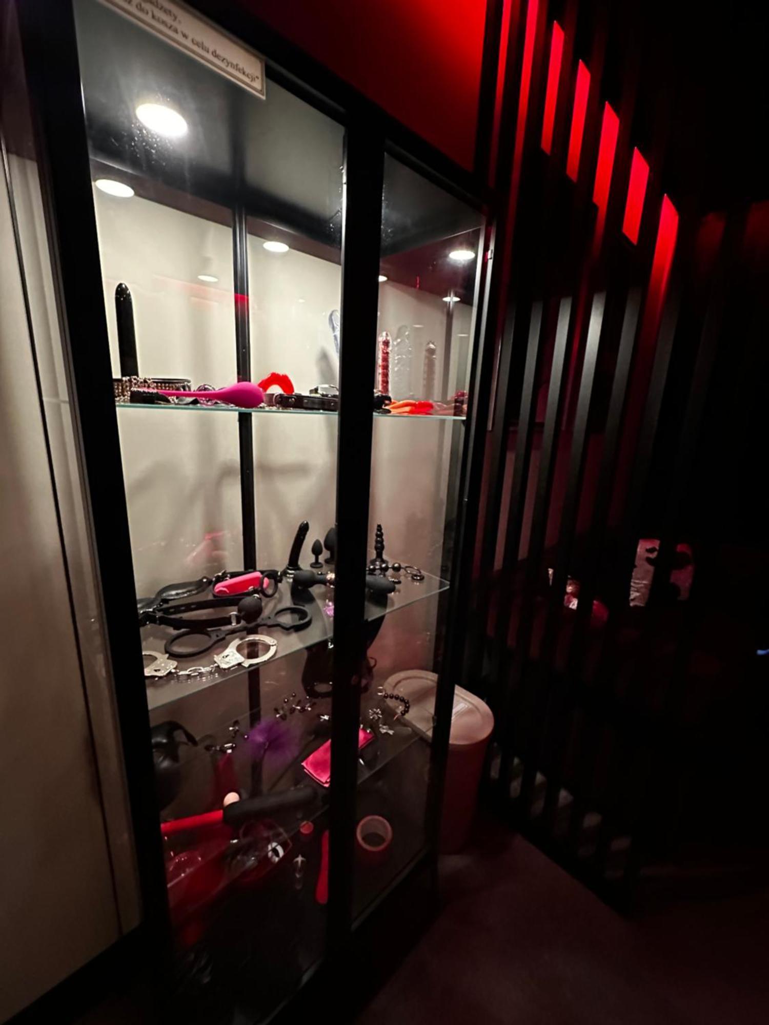 Apartament Secret Bdsm - Stylowy I Klimatyczny Dla Doroslych, Klimatyzacja, Parking Podziemny, Pelne Wyposazenie *