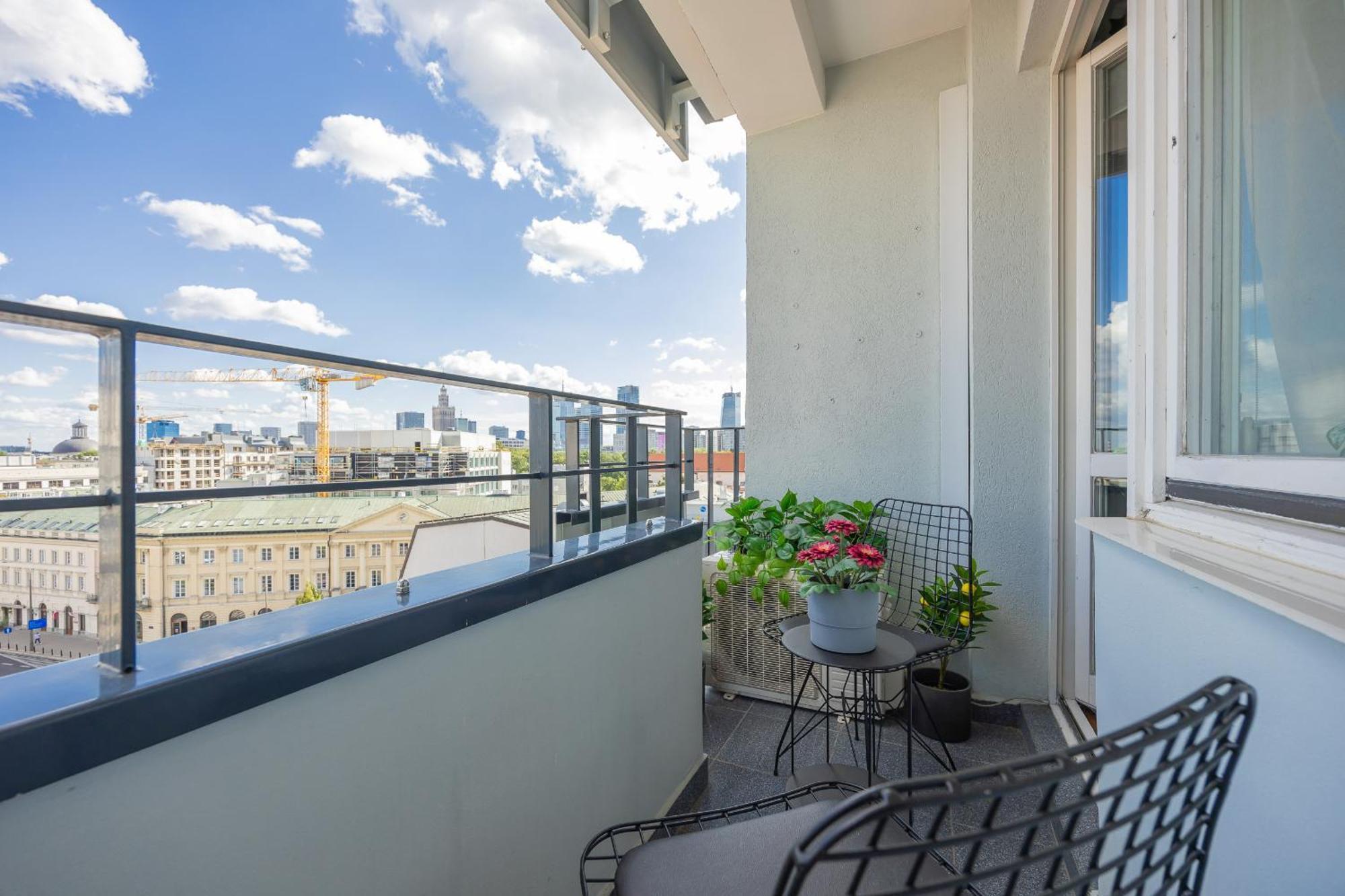Bright With Air Conditioning Near Ogrod Saski By Renters * Warsaw