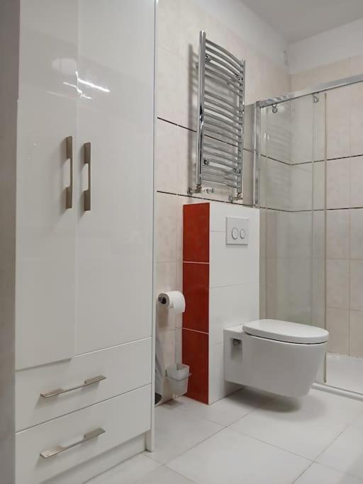 Apartment Super Mieszkanie Z Tarasem I Parkingiem Podziemnym Warsaw