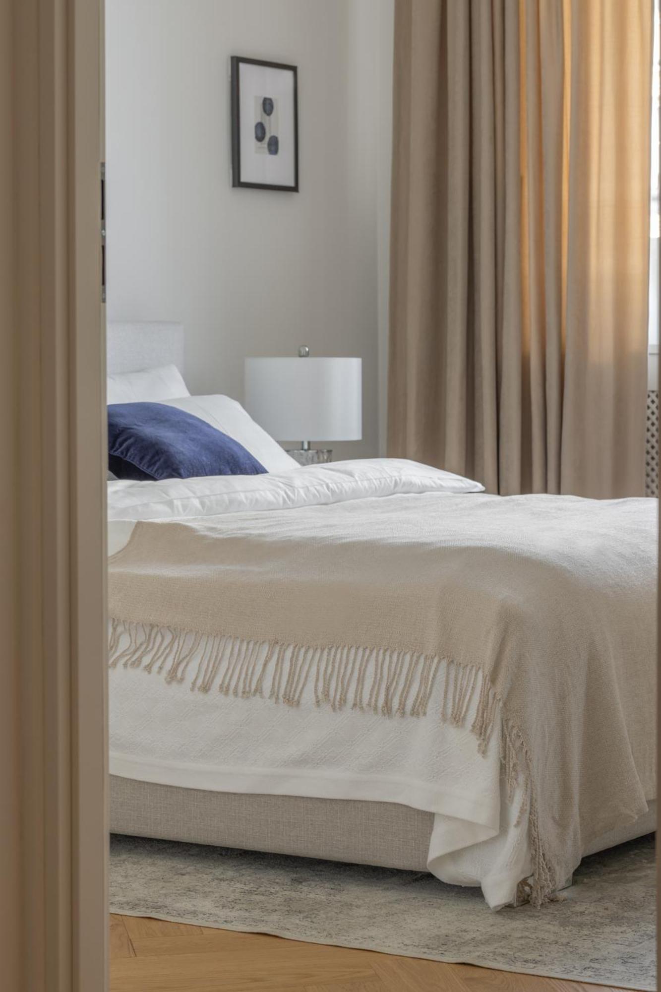 Apartament Nowy Swiat 61 With Parking Warszawa