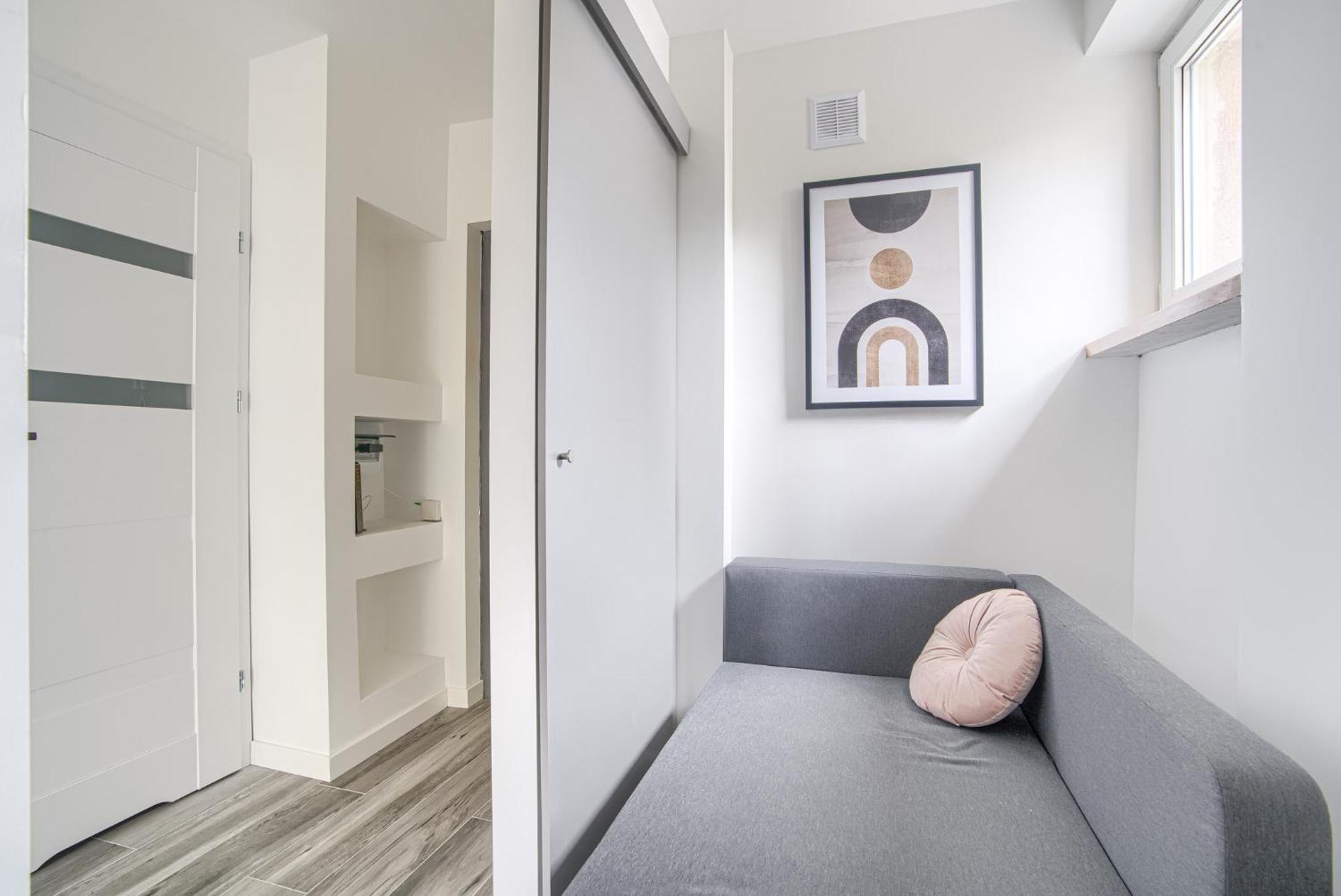 Center Apartment *