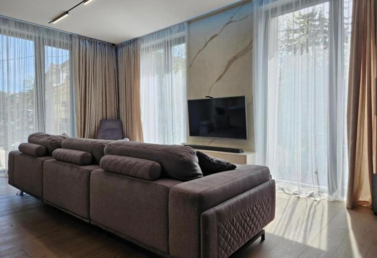 Great In Old City Apartment