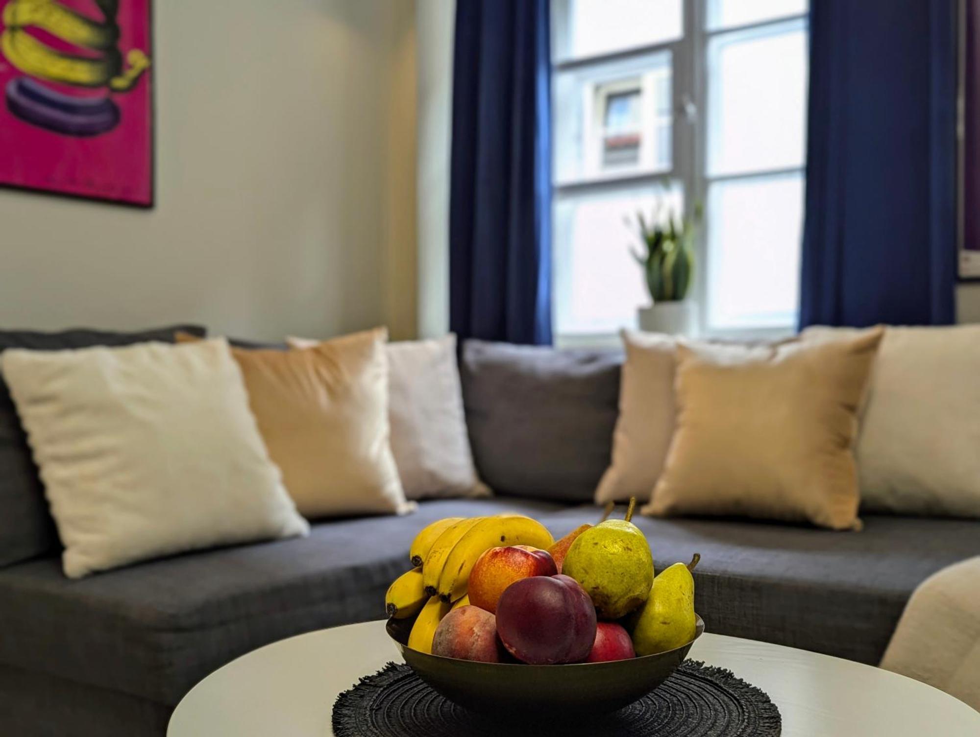 Bella Luna Luxury - Spacious 1br In Old Town *