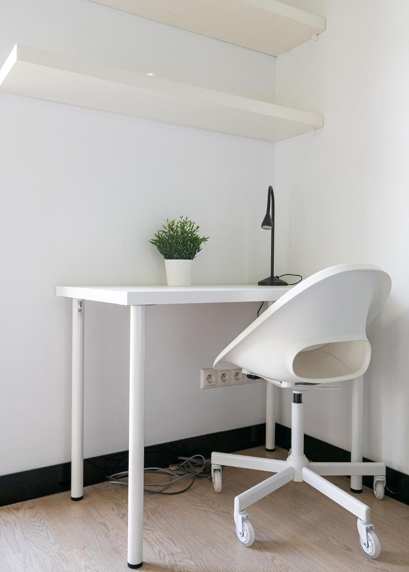 Rentplanet - Apartament Pokorna * Warsaw