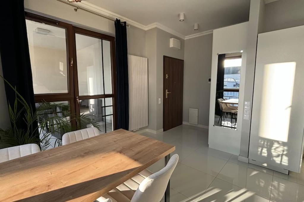Ekskluzywny Apartament Z Tarasem Apartament