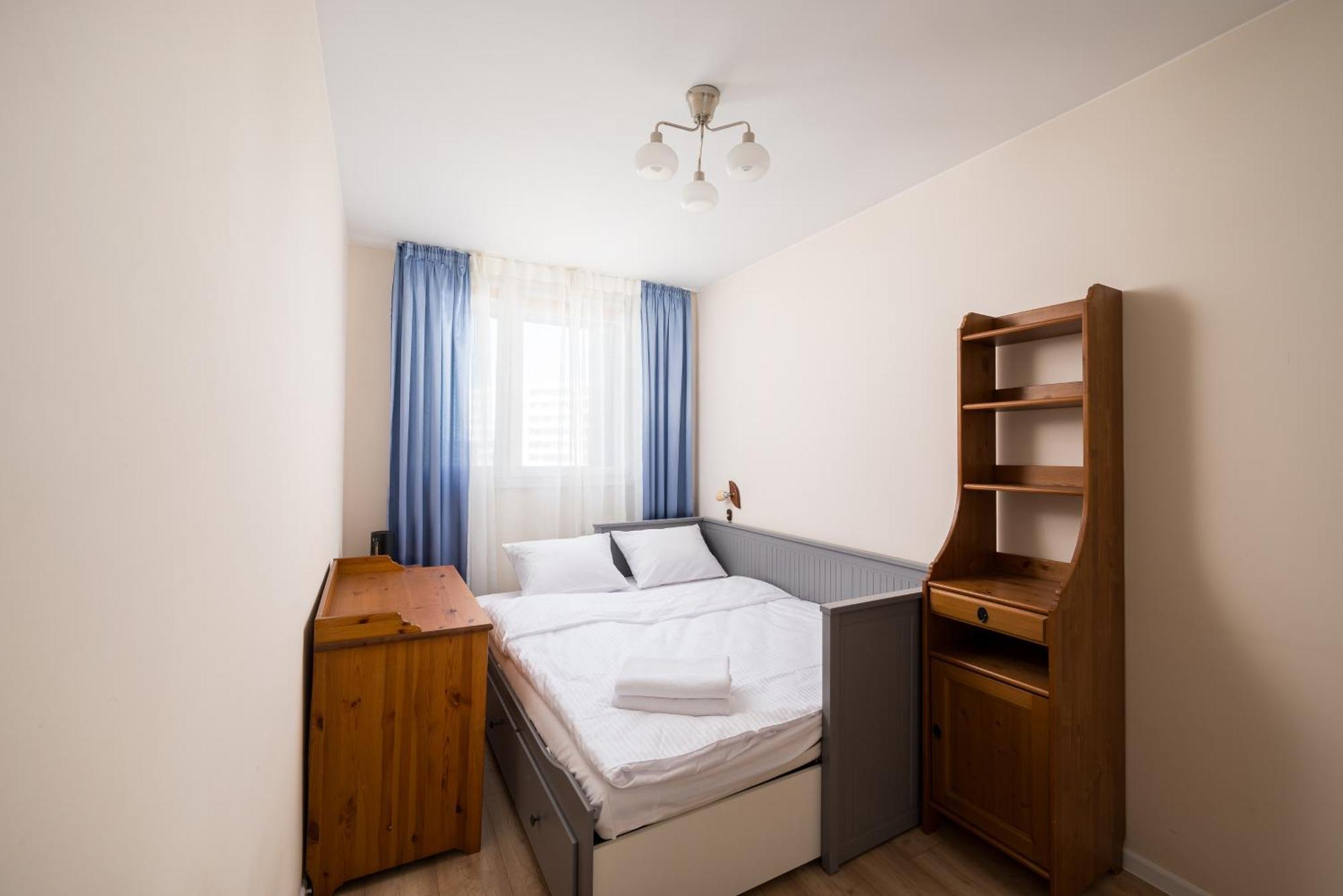 Targowek 3-bedroom Apartment *