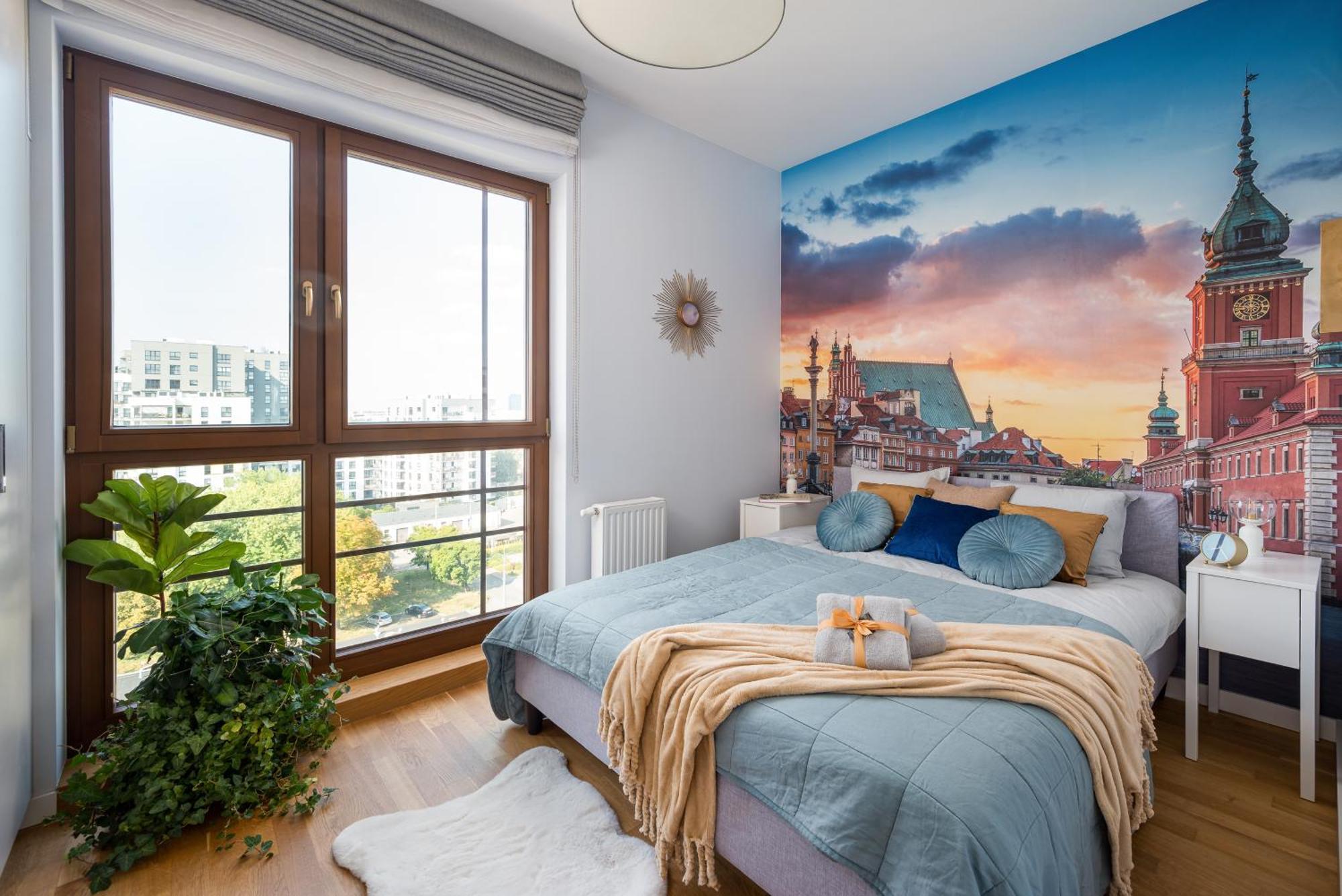 Luxury 2-bedroom Penthouse Skyline 15m Terrace, Garage, Gym, Rooftop & Only 500 M To Metro Apartment