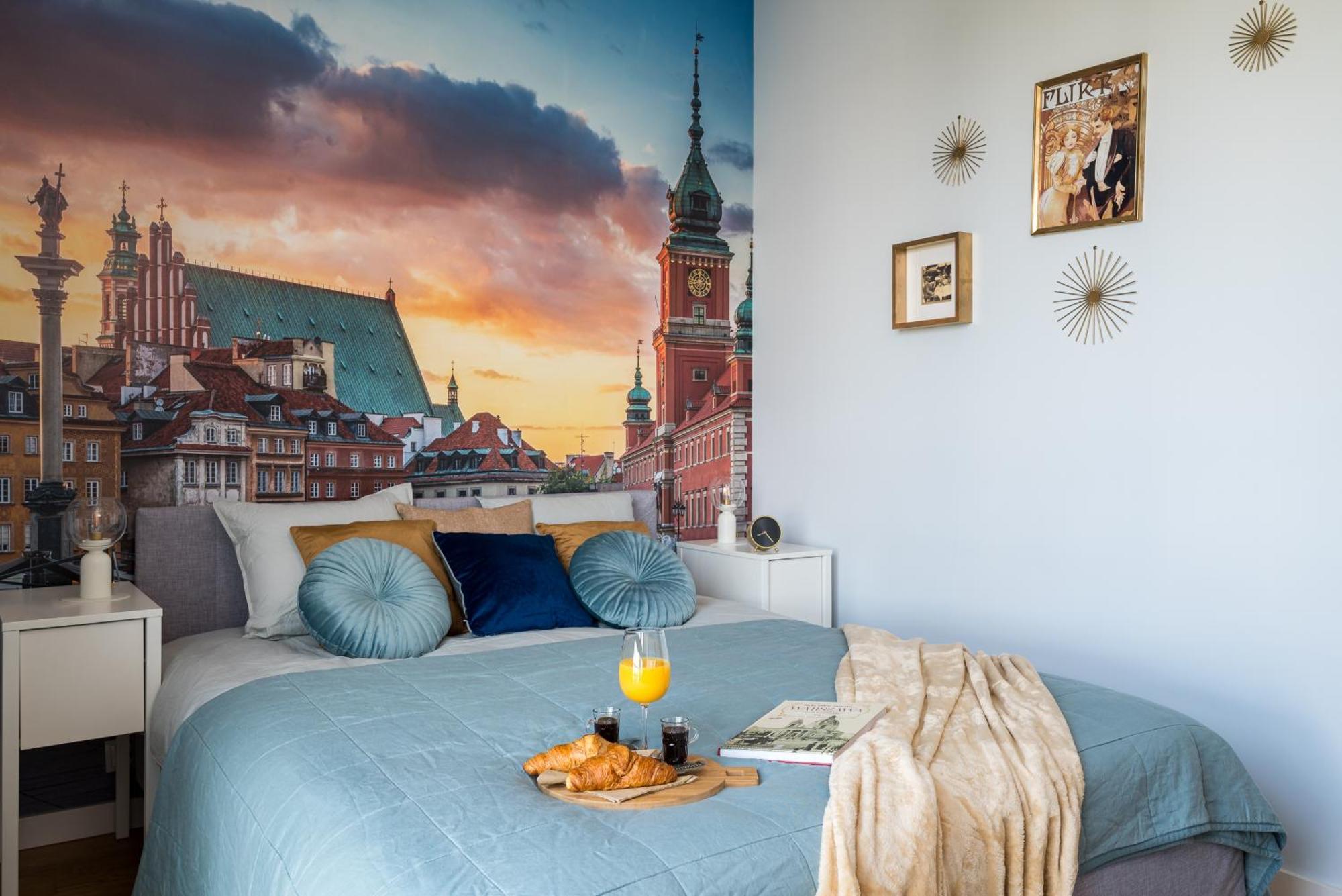 Luxury 2-bedroom Penthouse Skyline 15m Terrace, Garage, Gym, Rooftop & Only 500 M To Metro Apartment Warschau