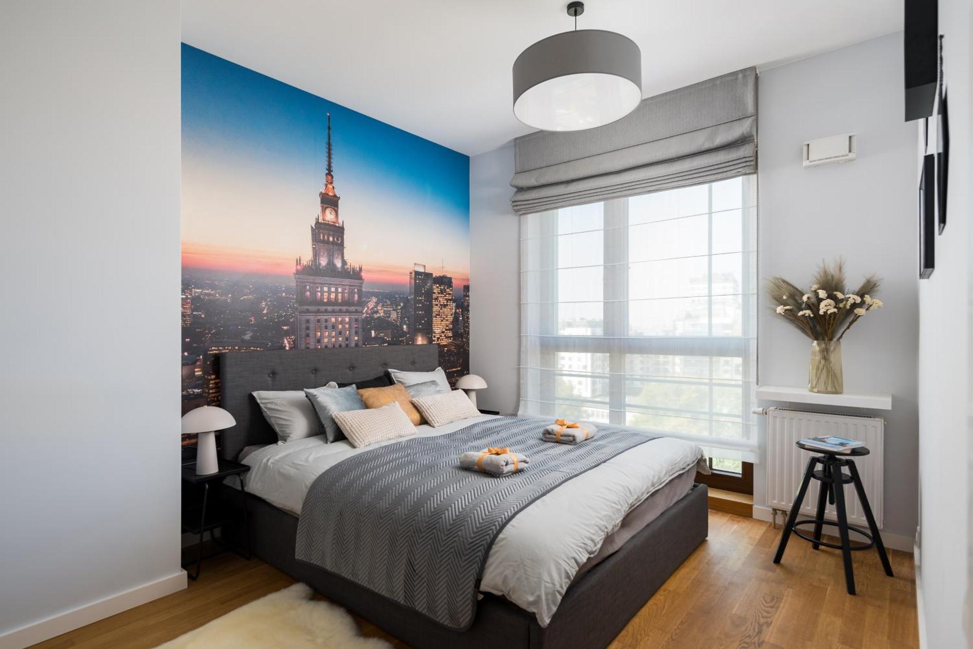 Luxury 2-bedroom Penthouse Skyline 15m Terrace, Garage, Gym, Rooftop & Only 500 M To Metro Apartment Warschau
