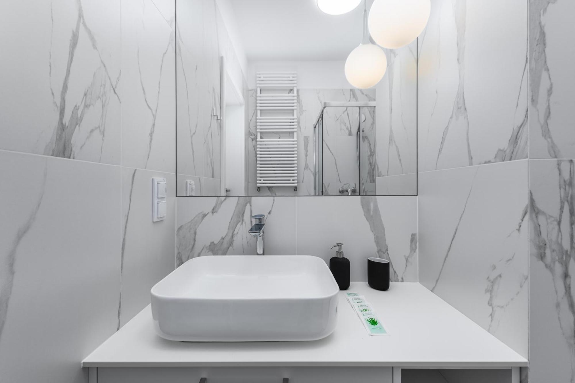 Grzybowska 37 - B By Homeprime Apartment Warsaw