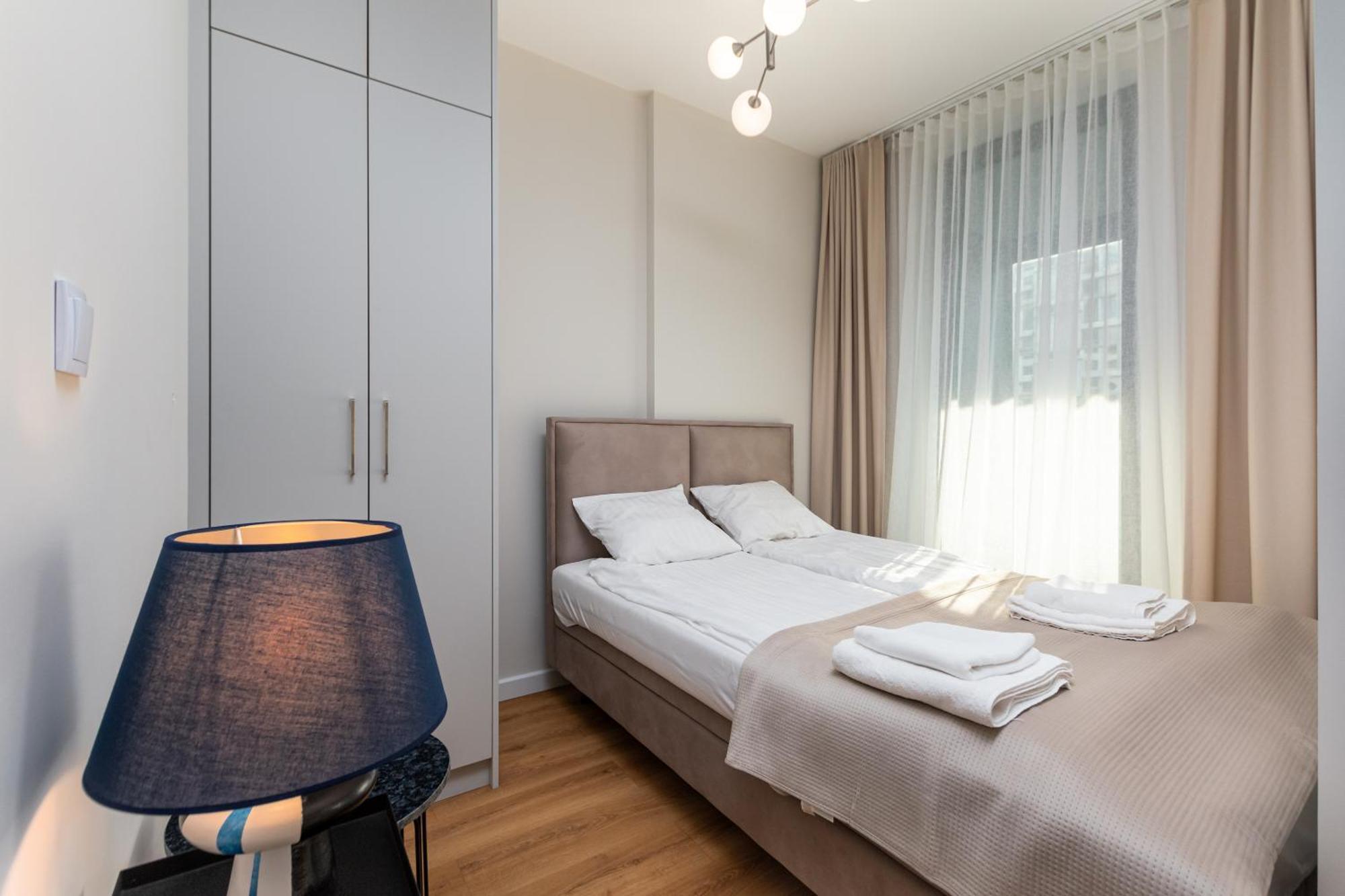 Apartment Grzybowska 37 - B By Homeprime Warsaw