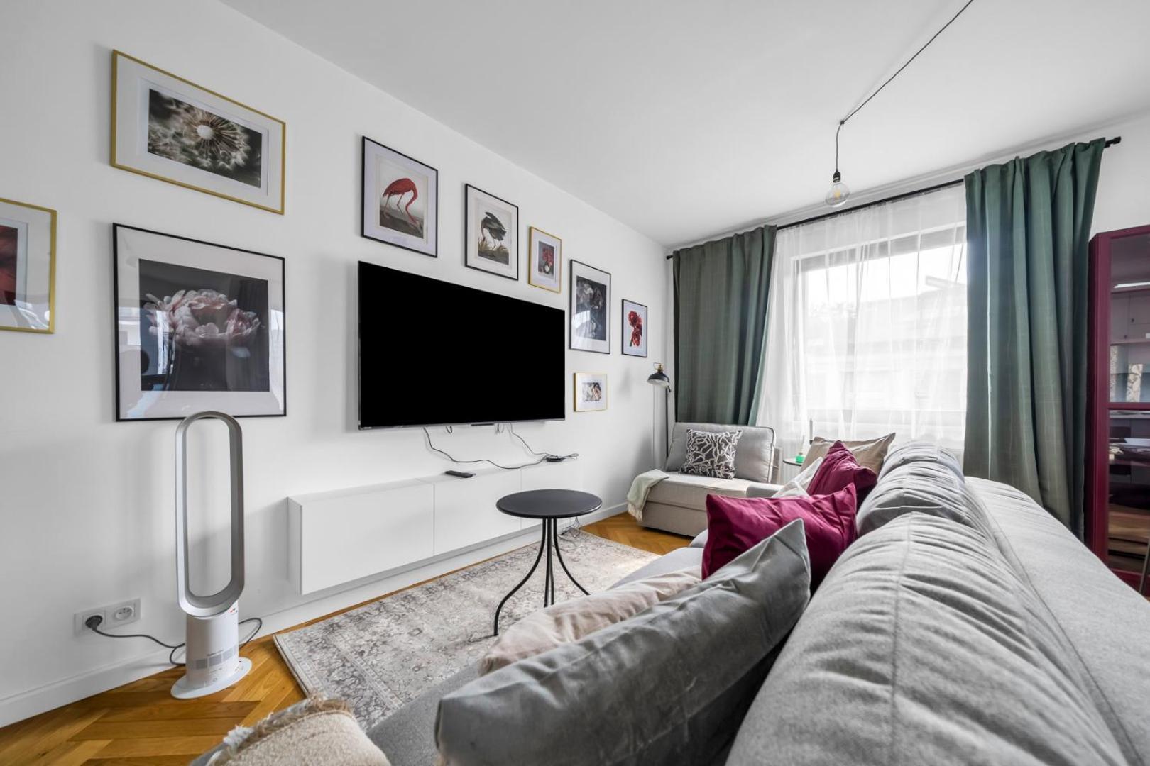 Apartment Skierniewicka - Parking, Workspace, Balcony - By Rentujemy *