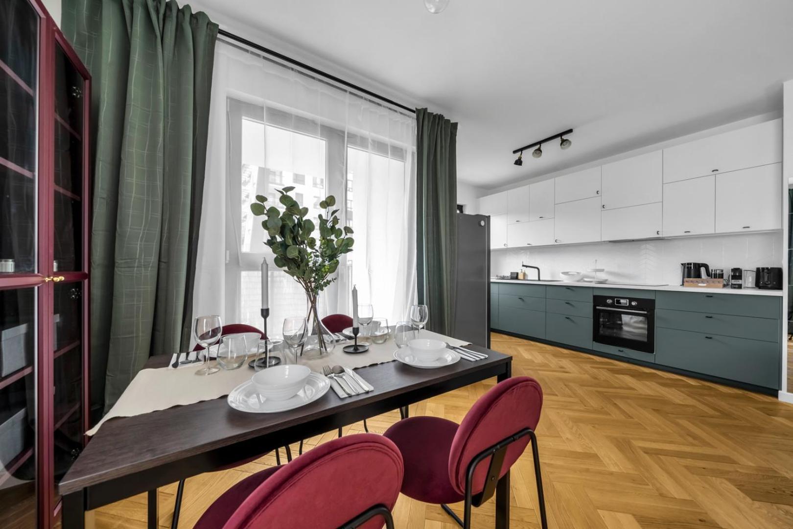 Skierniewicka - Parking, Workspace, Balcony - By Rentujemy Apartment Warsaw