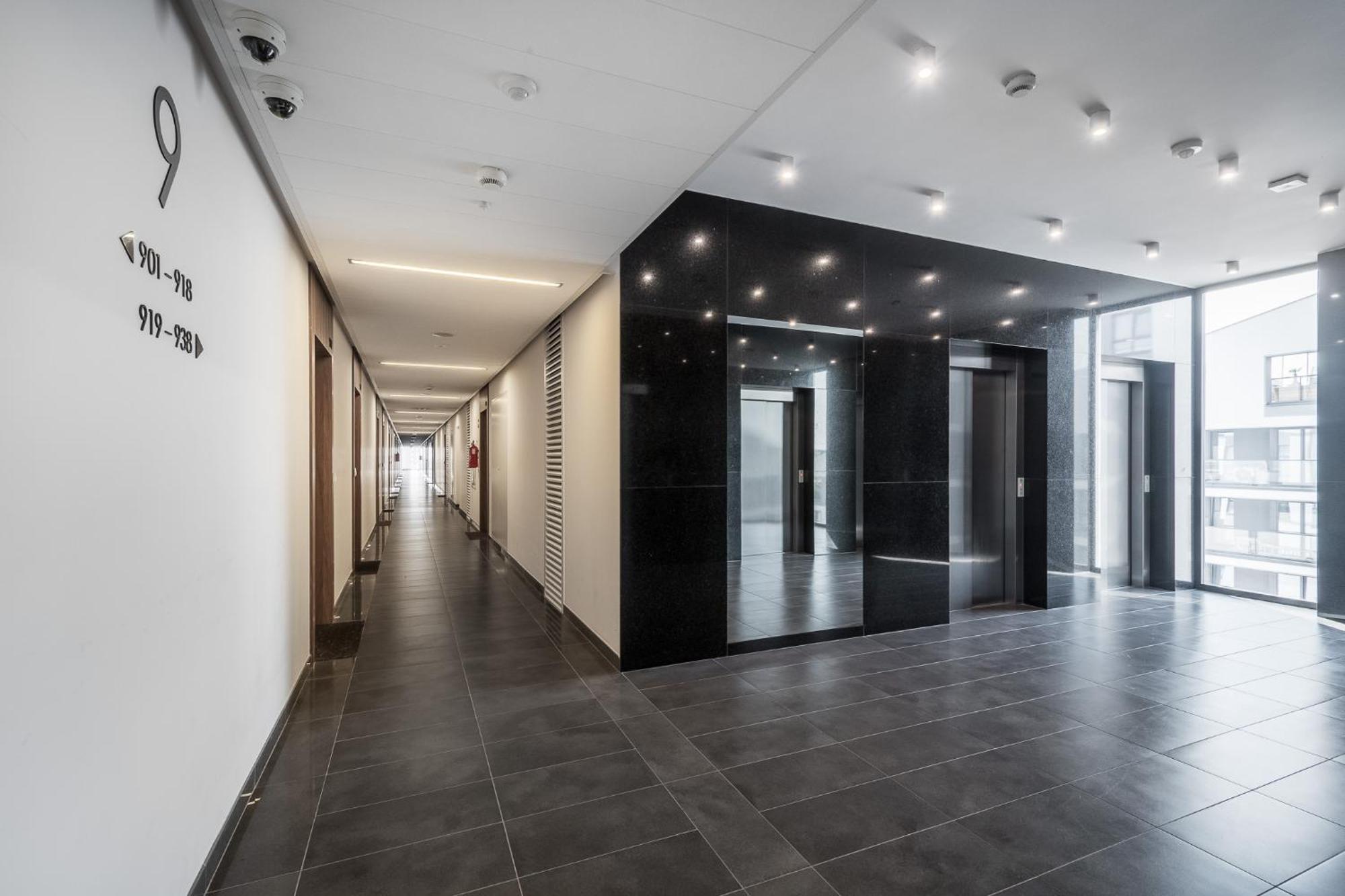Prymasa Tysiaclecia 83a Center View Free Garage By Perfect 920 Apartment