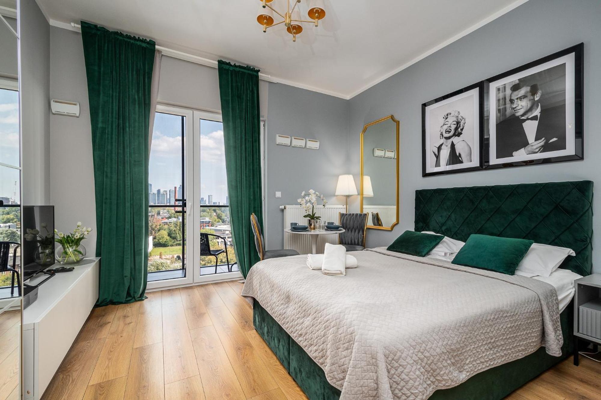 Apartment Prymasa Tysiaclecia 83a Center View Free Garage By Perfect 920