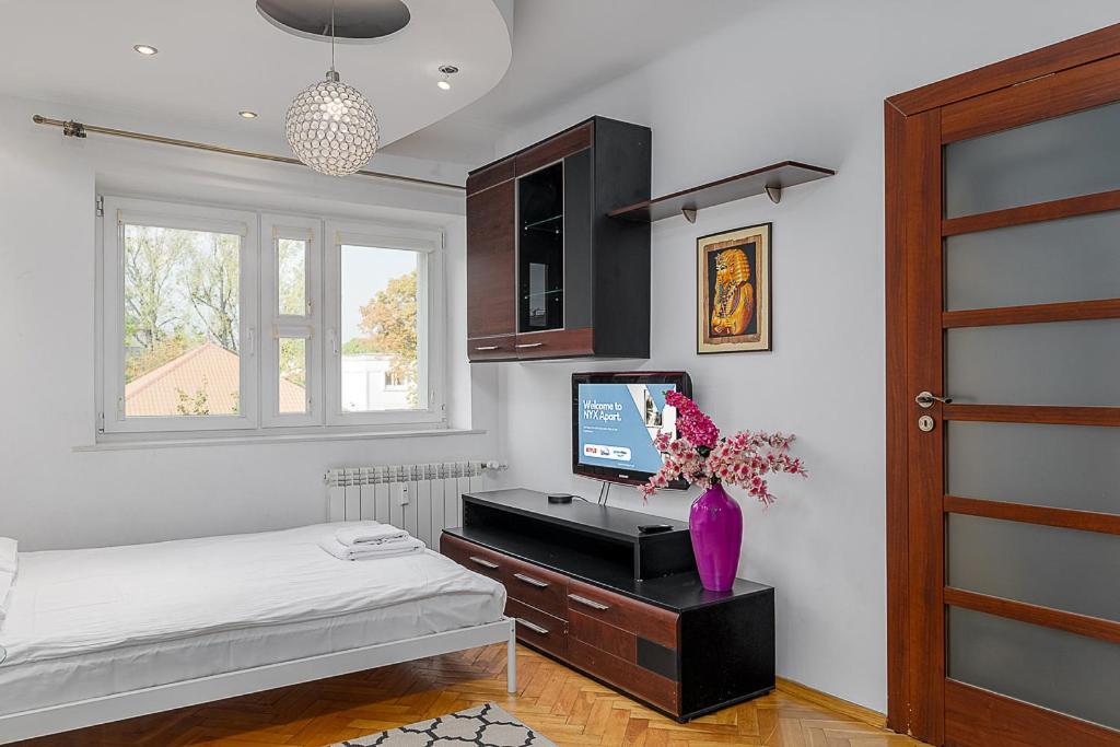 Andersa 1 By Nyx Apart Warsaw