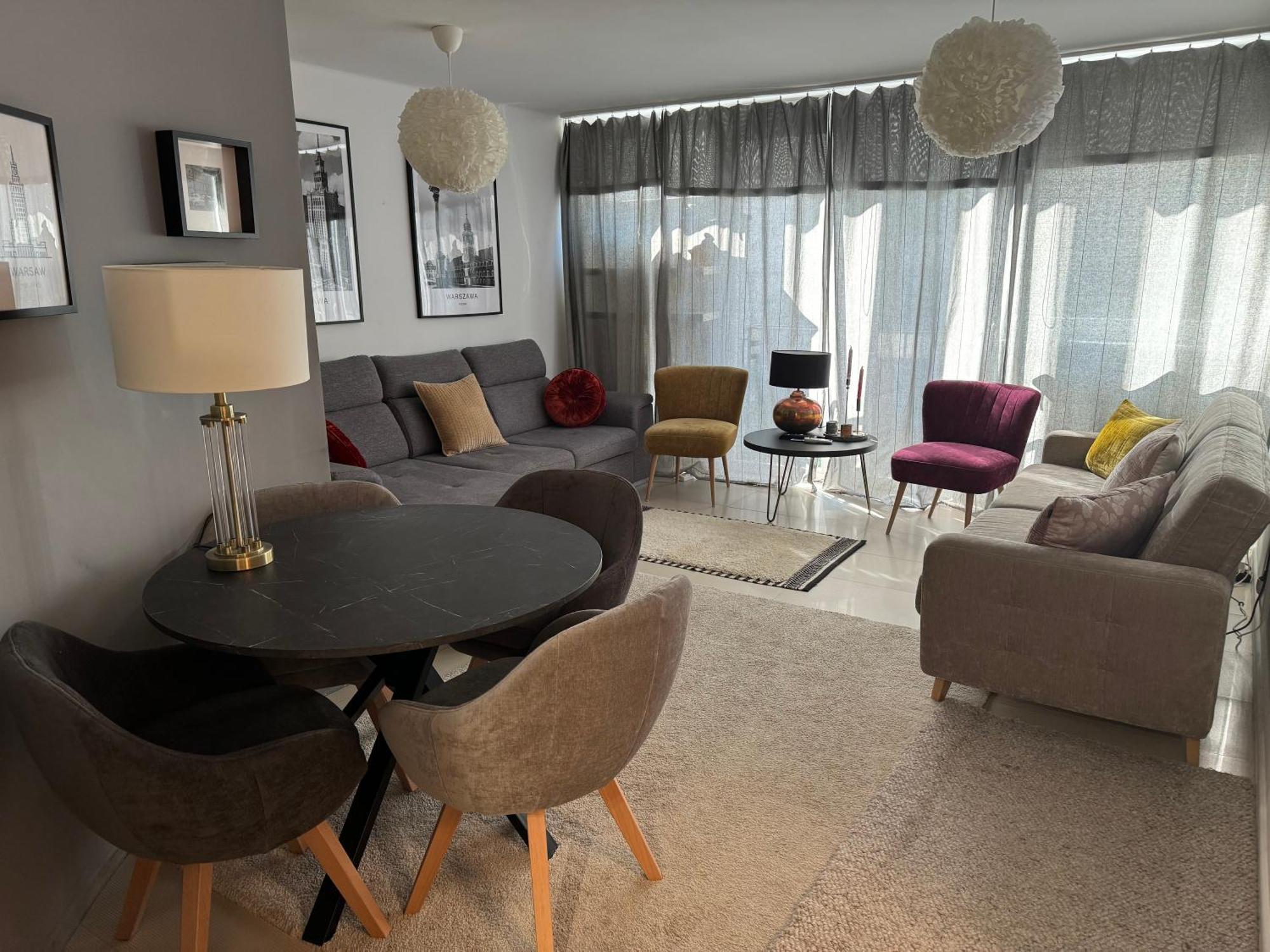 Srodmiescie Apartment