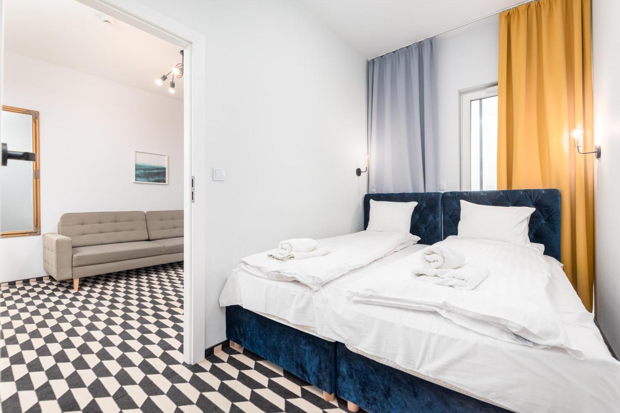 Apartment Prymasa Tysiaclecia 83a C - D By Homeprime Warsaw