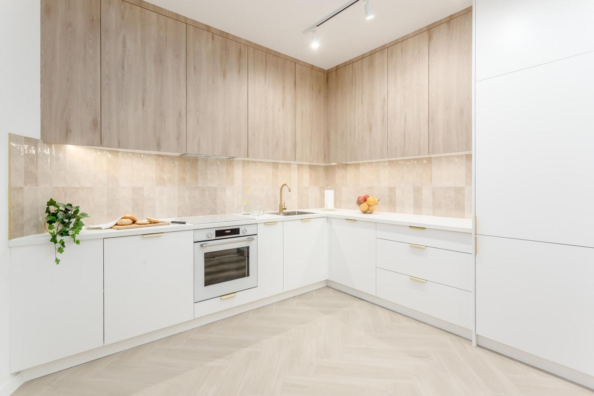 Apartment Luxe & Tranquil Gem - Terrace - Jacuzzi - Parking! *