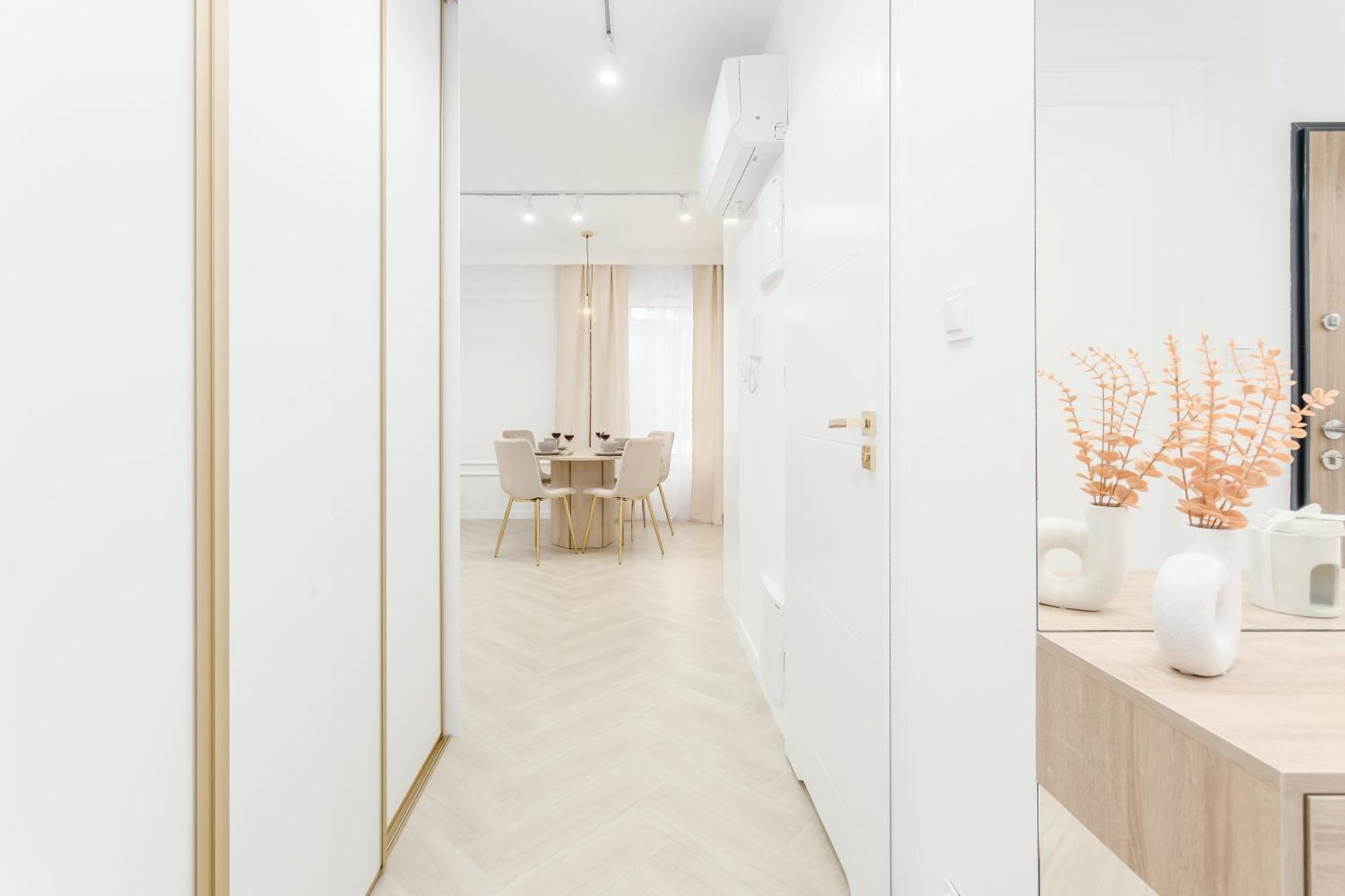 Luxe & Tranquil Gem - Terrace - Jacuzzi - Parking!