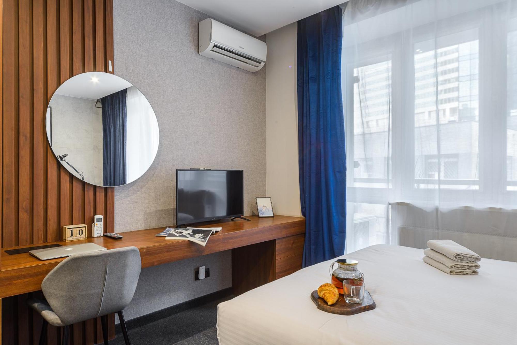 Modern On Twarda Street Apartment *