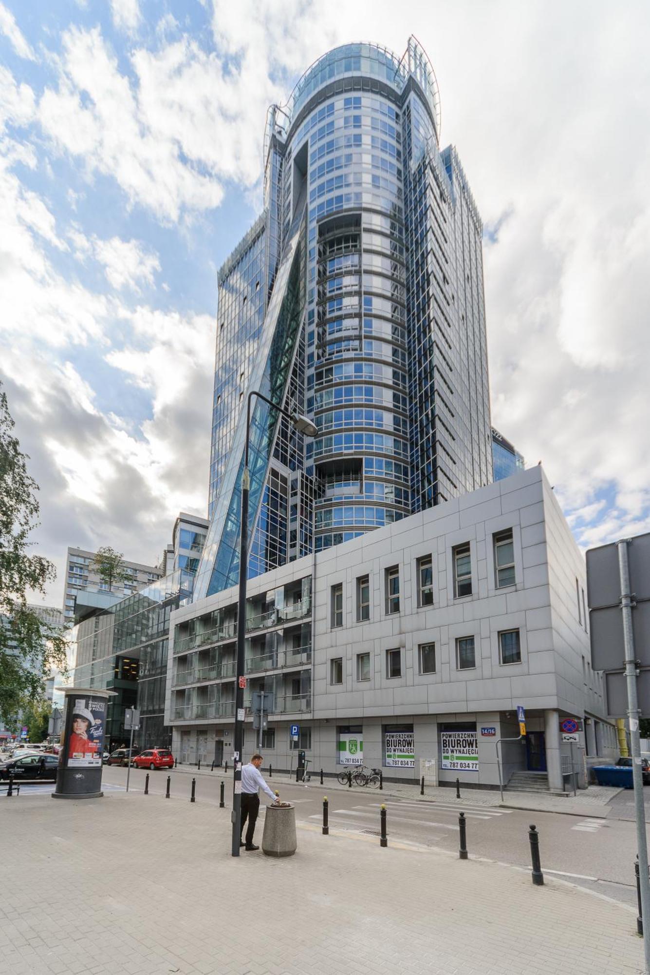 Apartment Lumina Design With Beautiful View Warschau