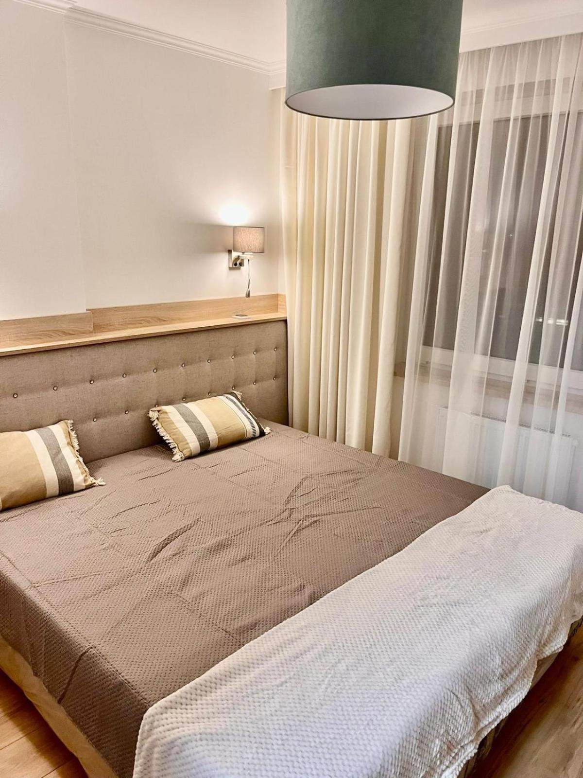 Pileckiego 59 Aparthotel Warsaw