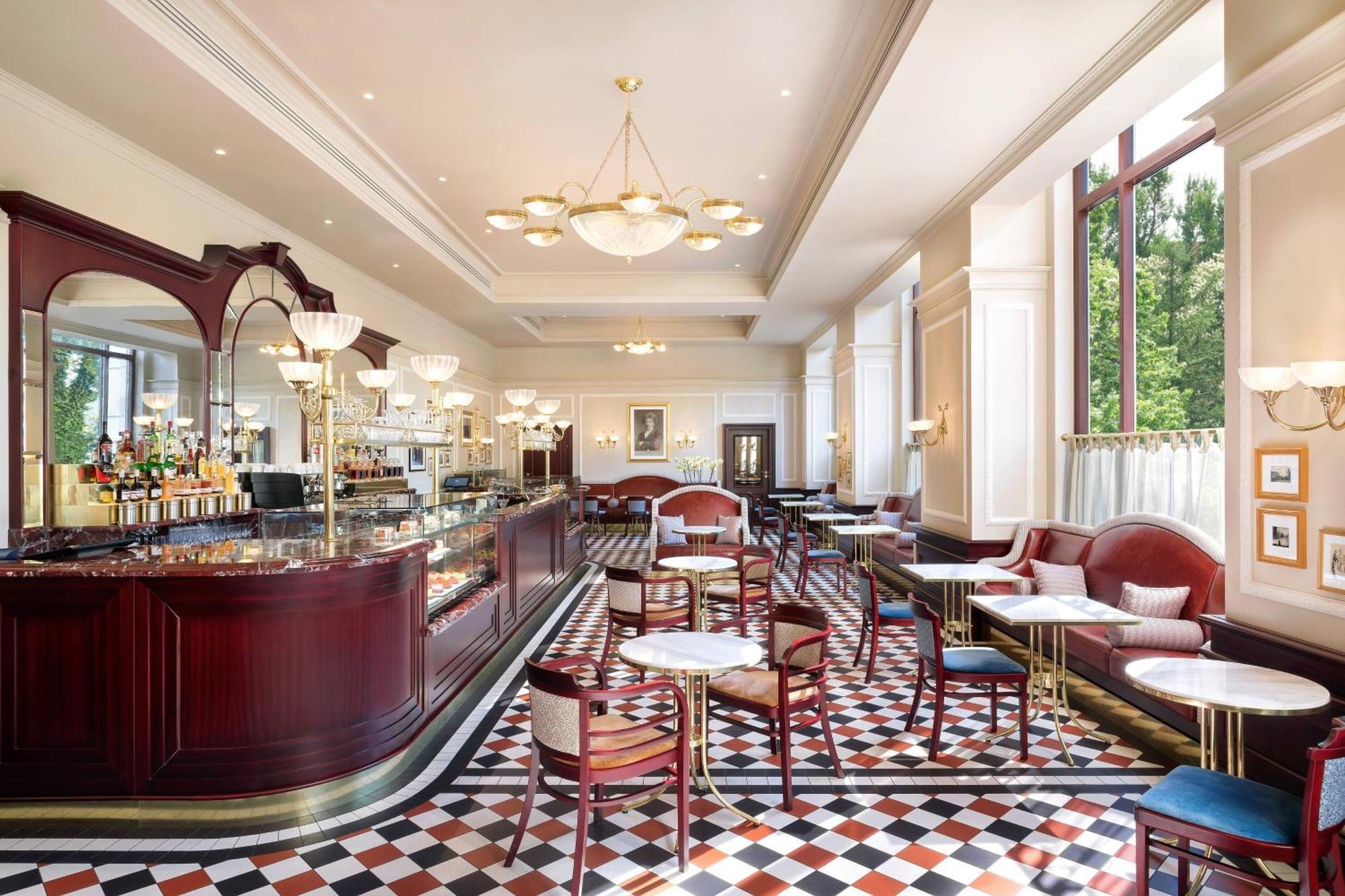Bristol, A Luxury Collection Hotel, 5*