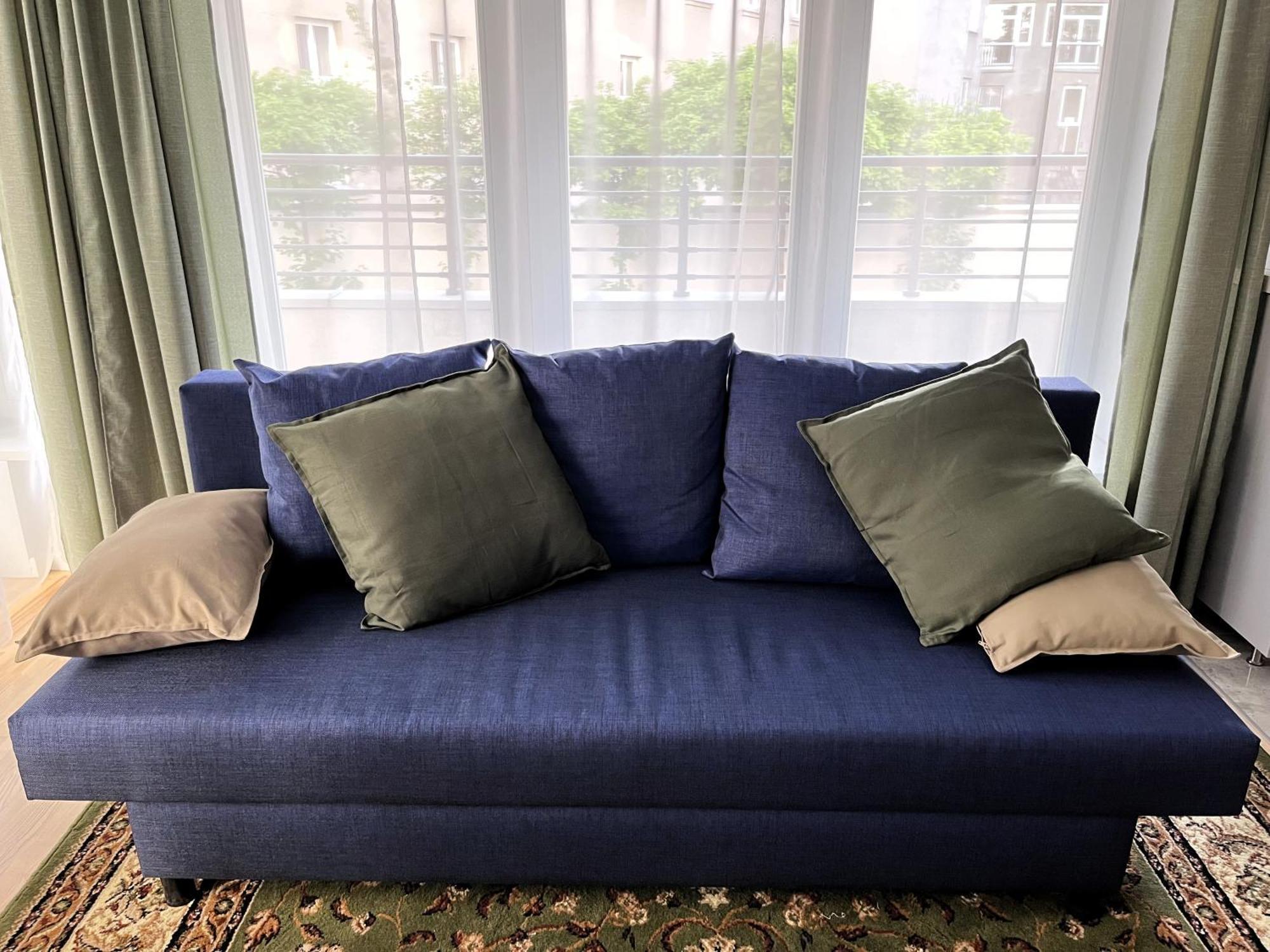 Metro Dzialdowska - Silent And Spacious Apartment