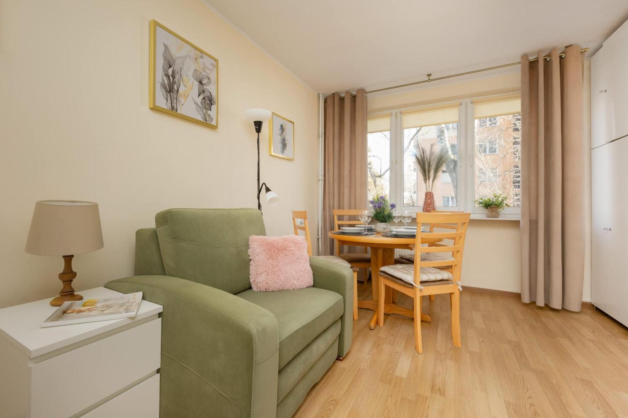 Apartment Cozy Anielewicza Wola By Renters