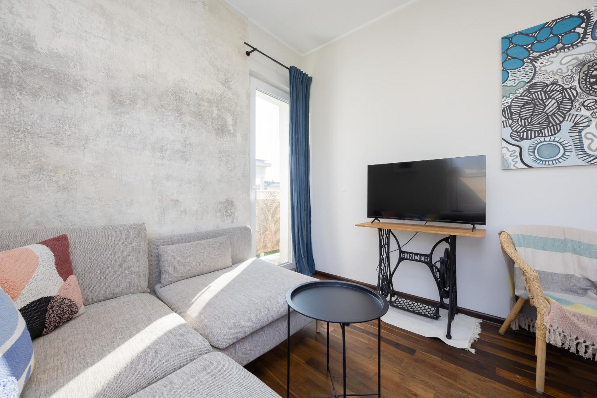 Bright In Downtown By Renters Warsaw