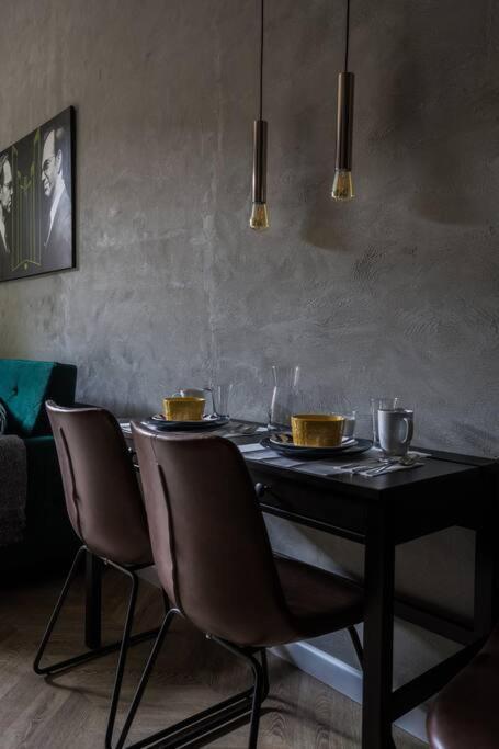 Golden In - Stylish And Cozy - Zabkowska A *